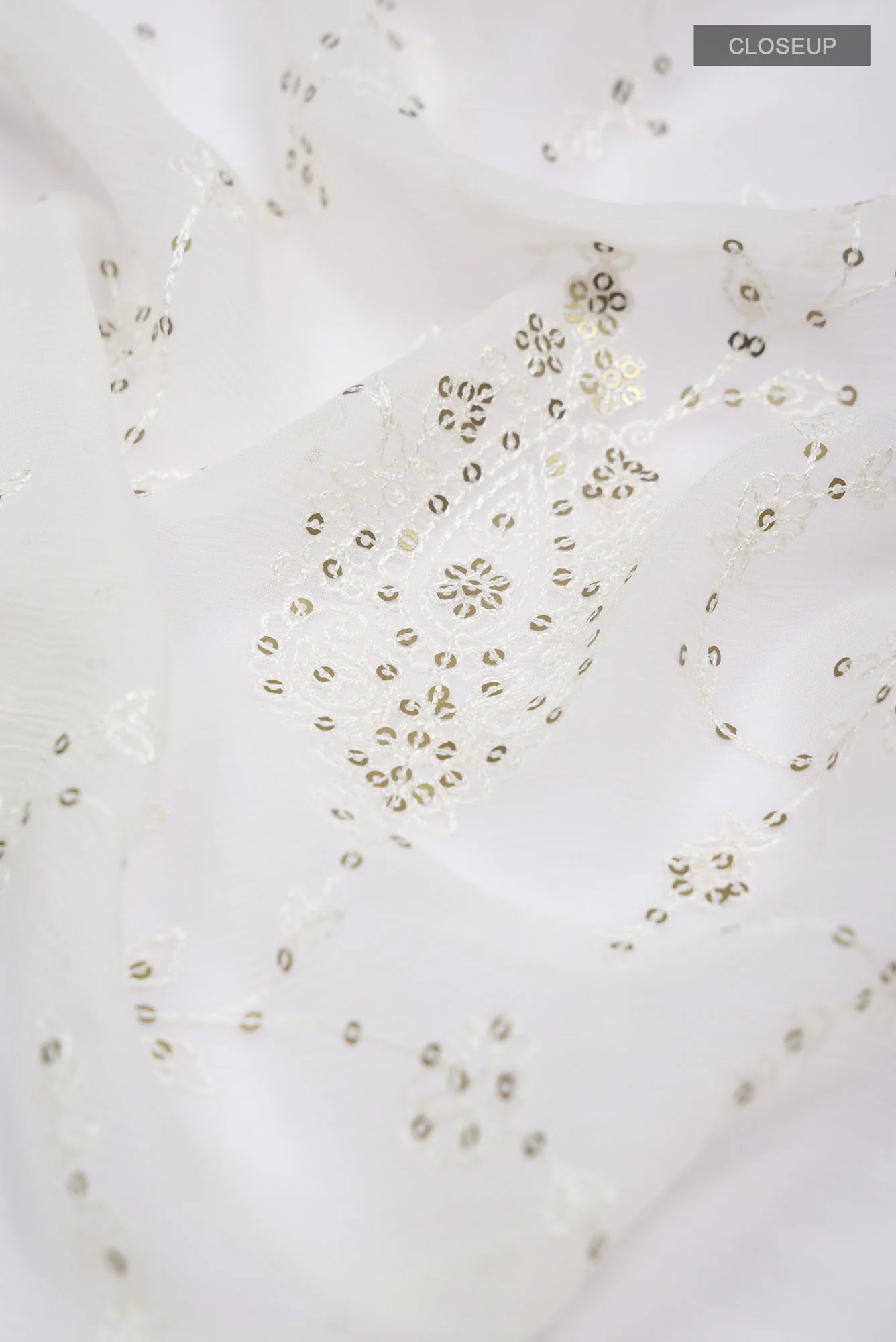 Cream Blended Chiffon Saree - Image 2