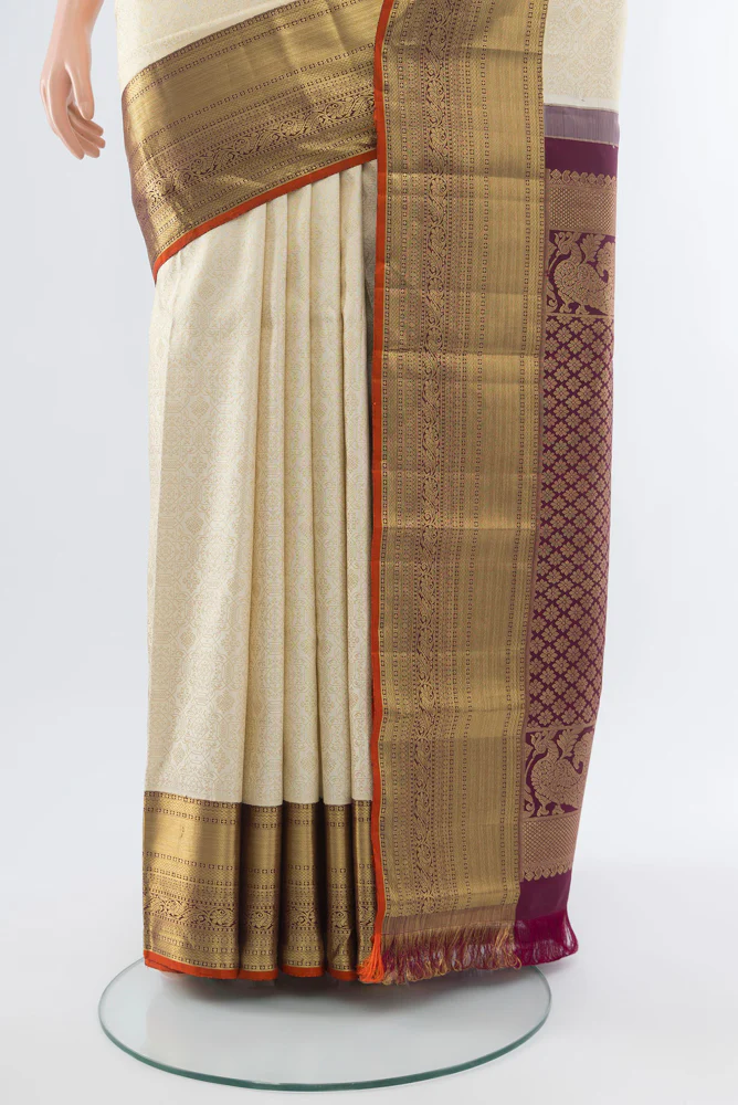 Cream Kanchipuram Silk Saree - Image 3