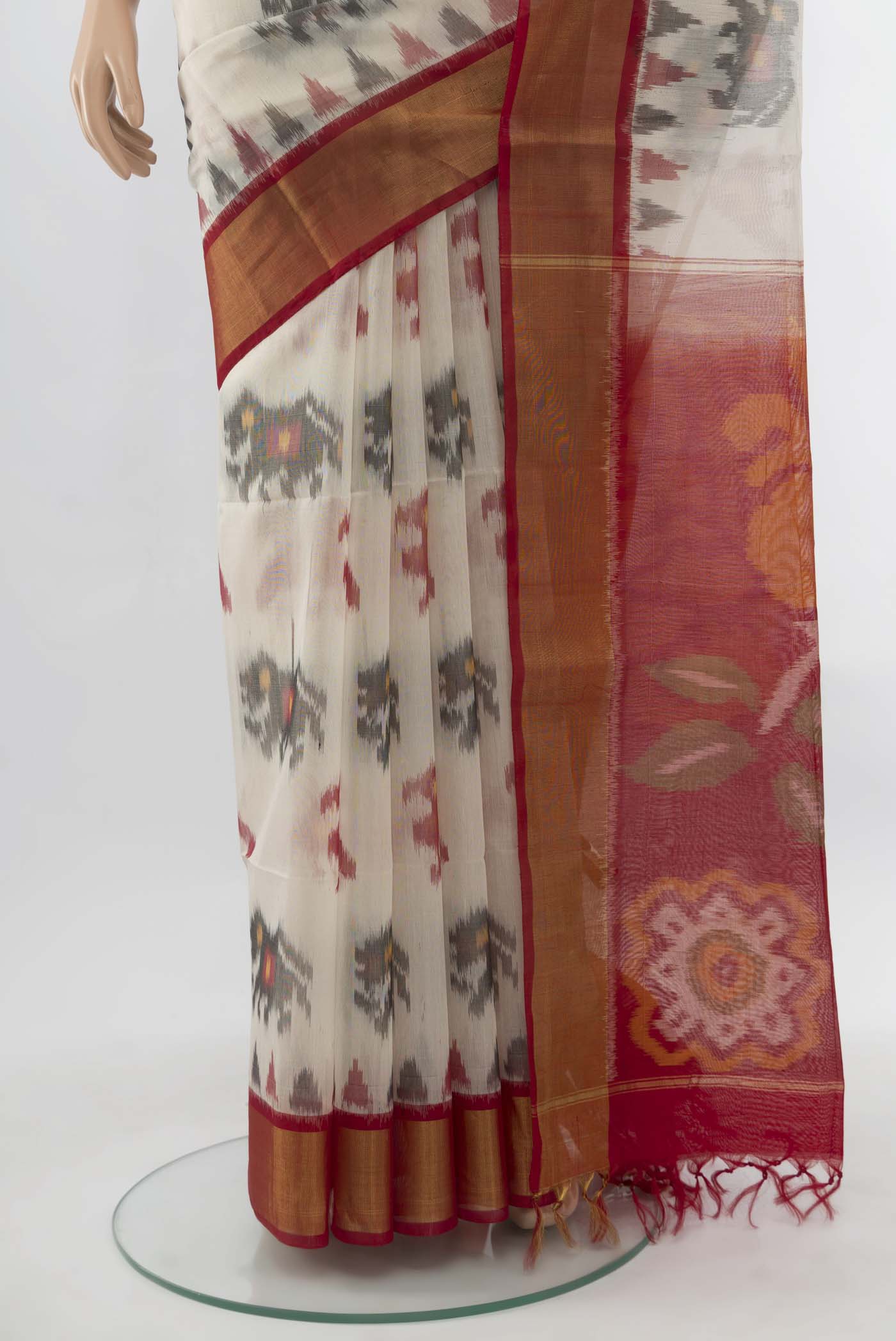 White Silk Cotton Saree - Image 3