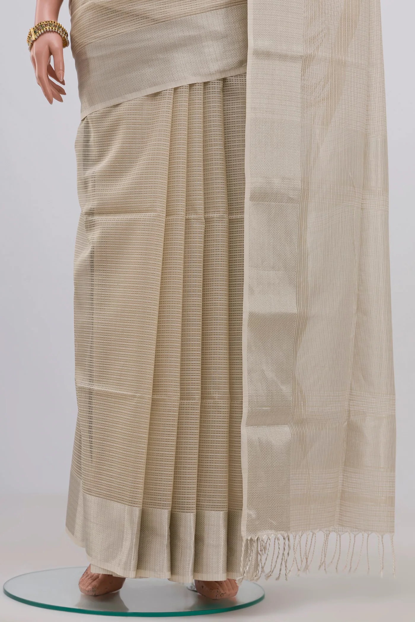 Cream Maheshwari Silk Cotton Saree - Image 3