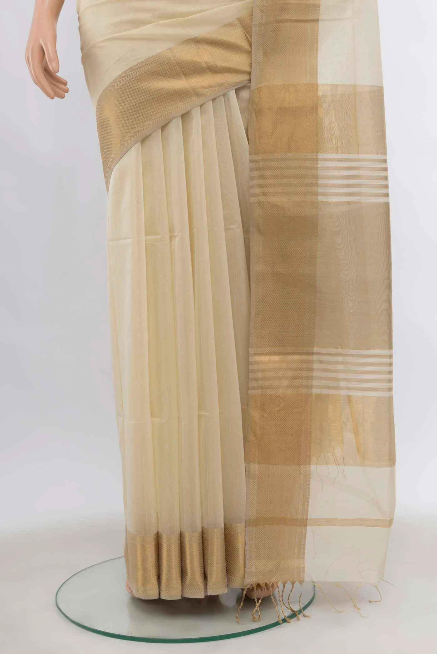 Cream Maheshwari Silk Saree - Image 3
