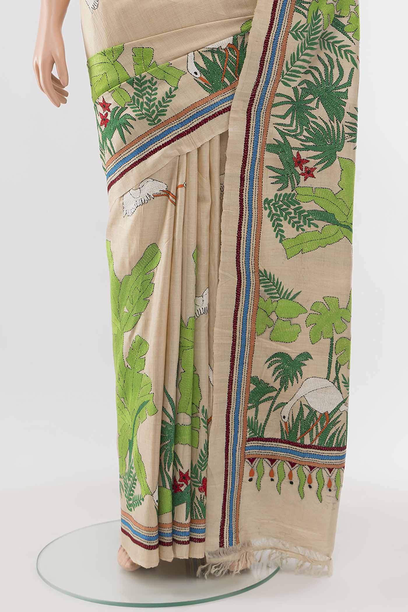 Cream Tussar Silk Saree - Image 3