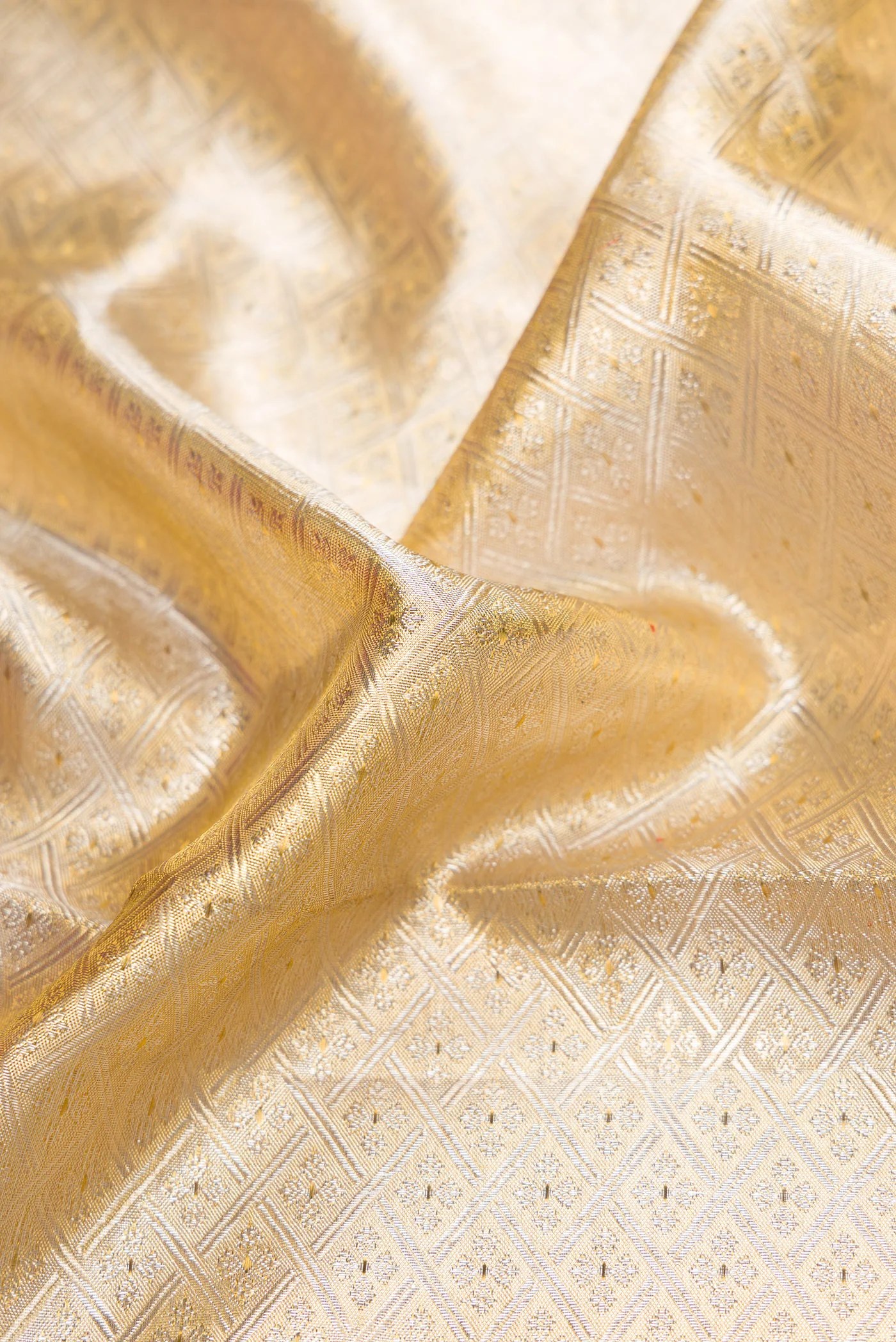 Cream with Gold Color Kanjivaram Tissue Silk Saree - Image 2