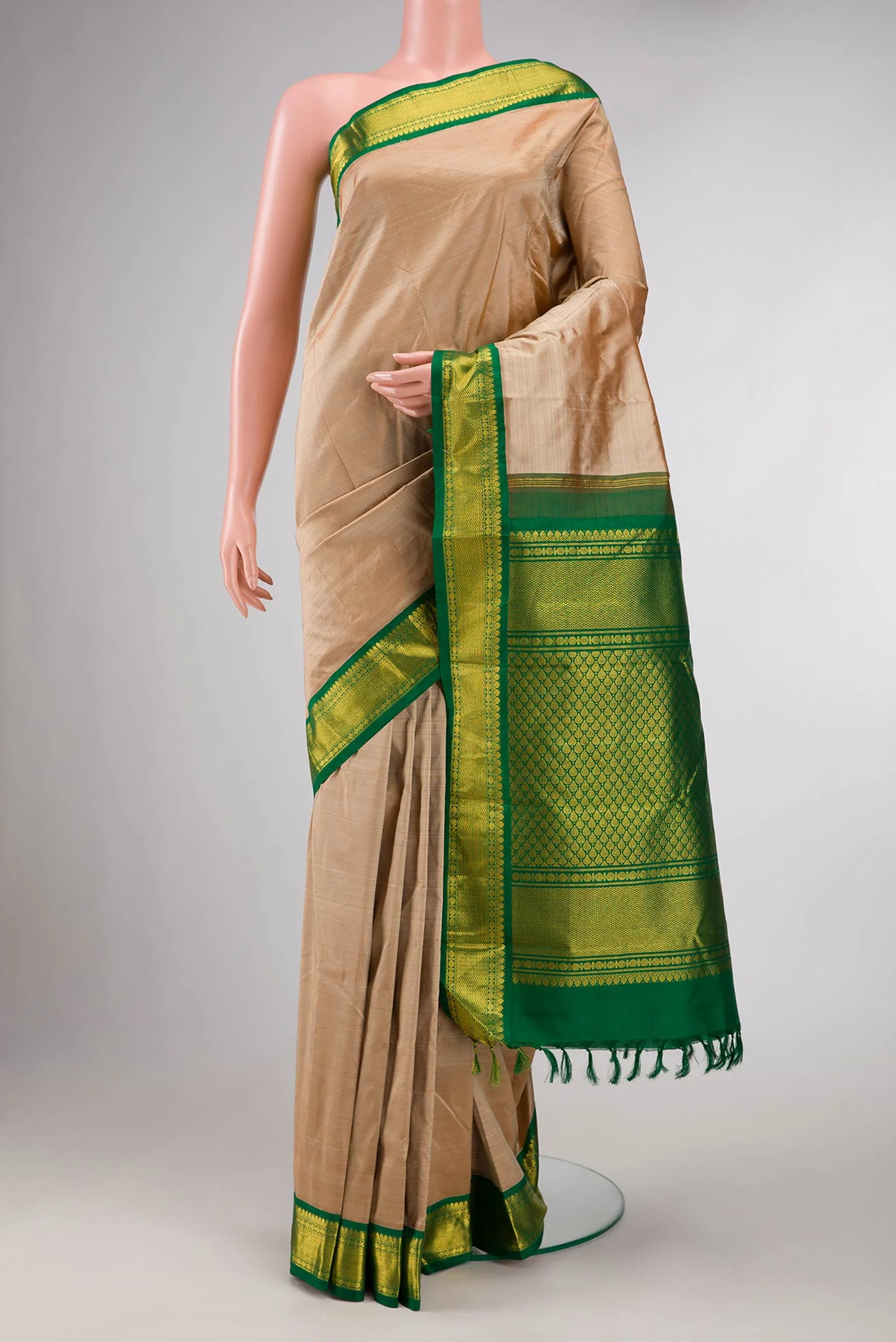 Dark Beige Dual Tone Kanjivaram Silk Saree