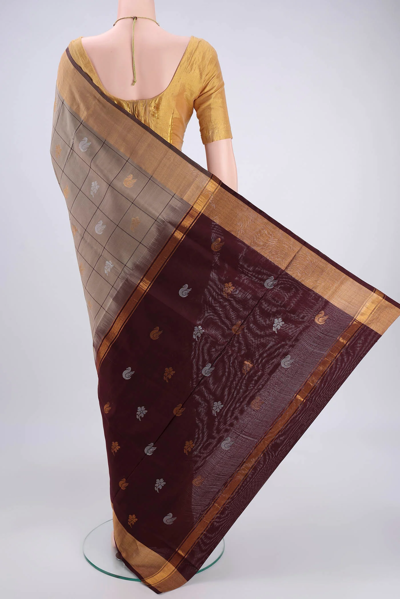 Beige Uppada Silk Saree - Image 3