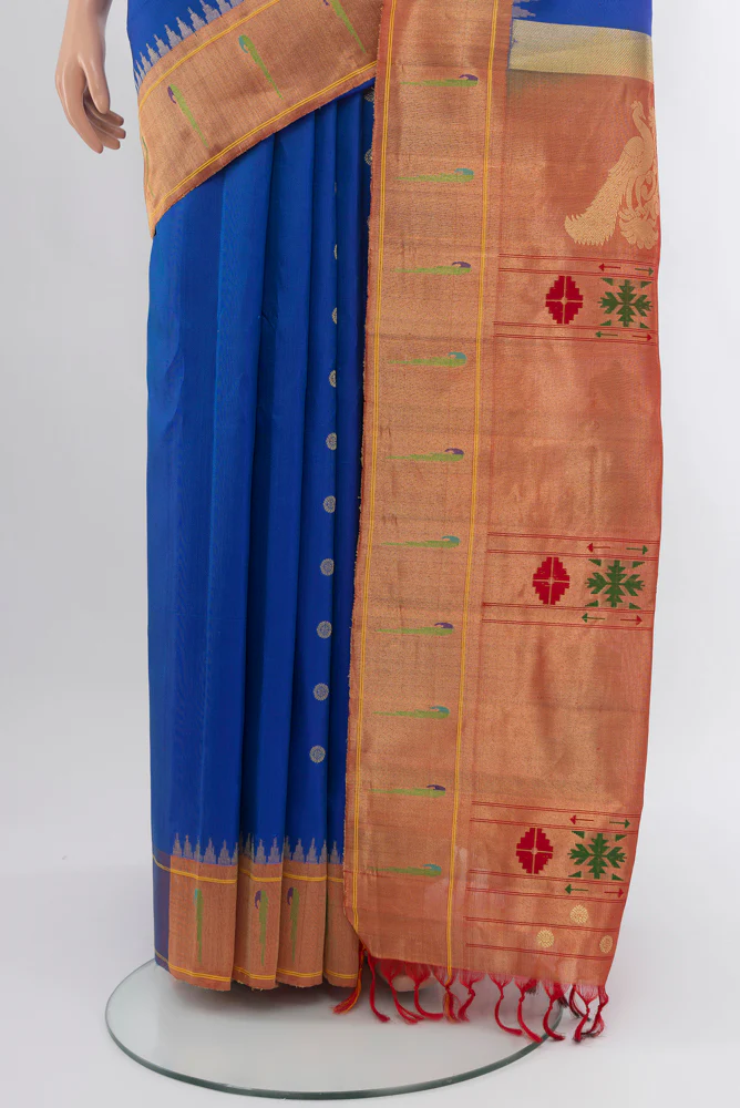 Royal Blue Gadwal Silk Saree - Image 3