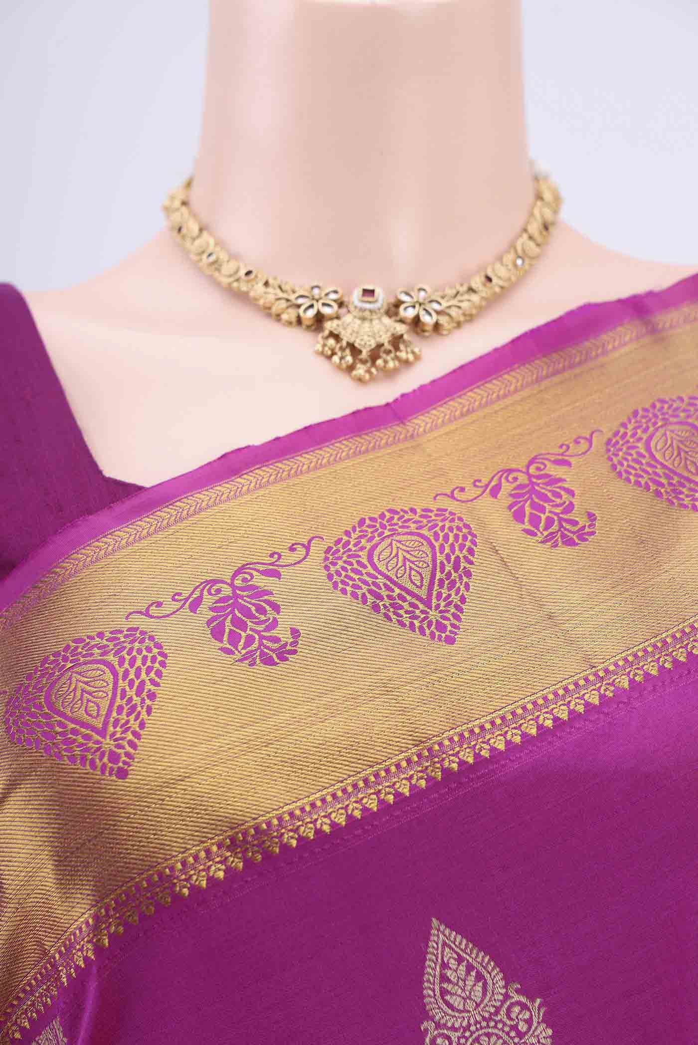 Light Magenta Blended Bangalore Silk Saree - Image 2