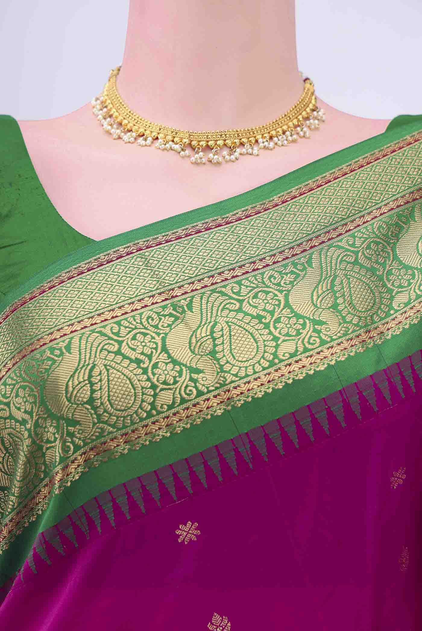 Dark Pink Blended Bangalore Silk Saree - Image 2