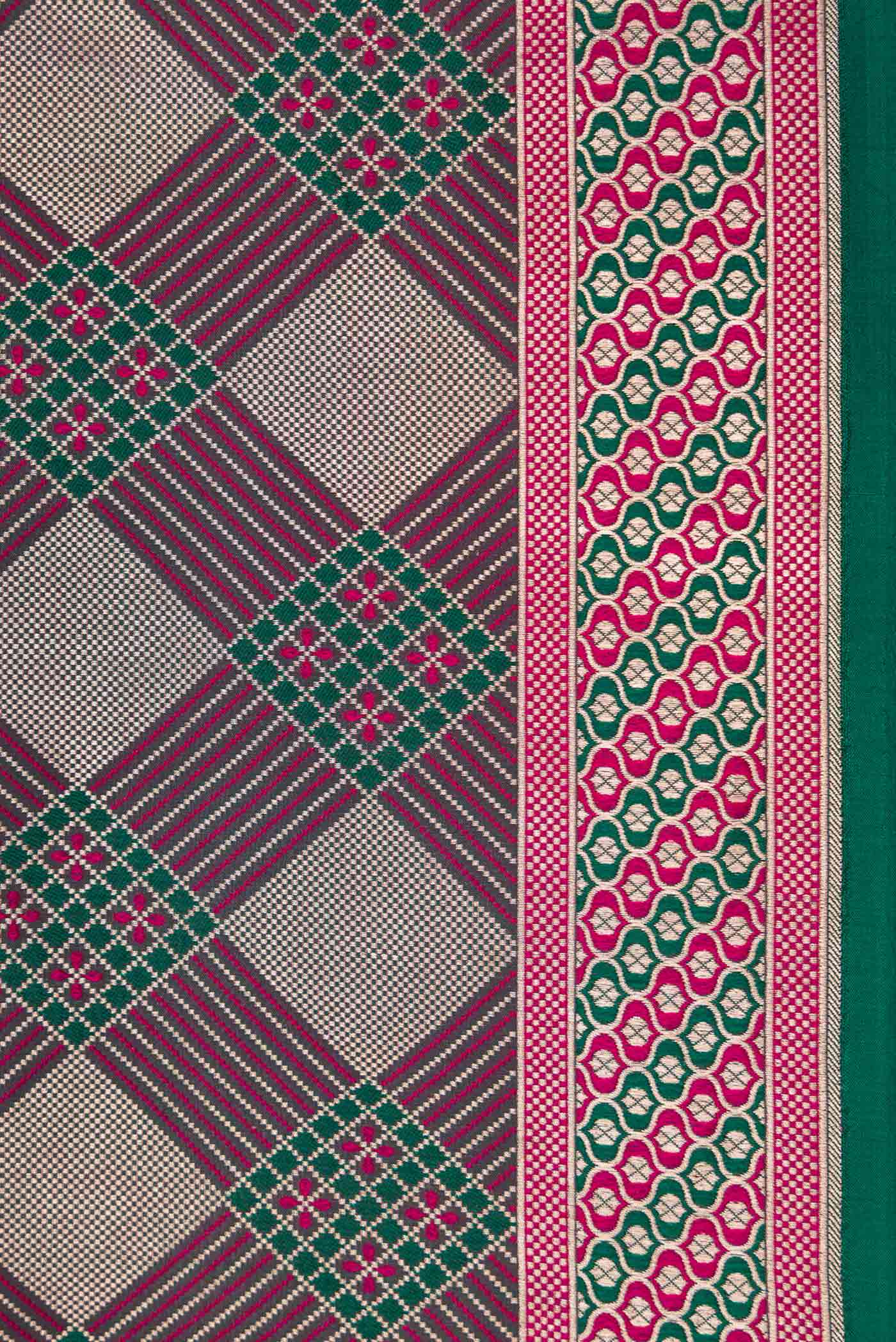 Dark Pink Dual Tone Banarasi Silk Saree - Image 3