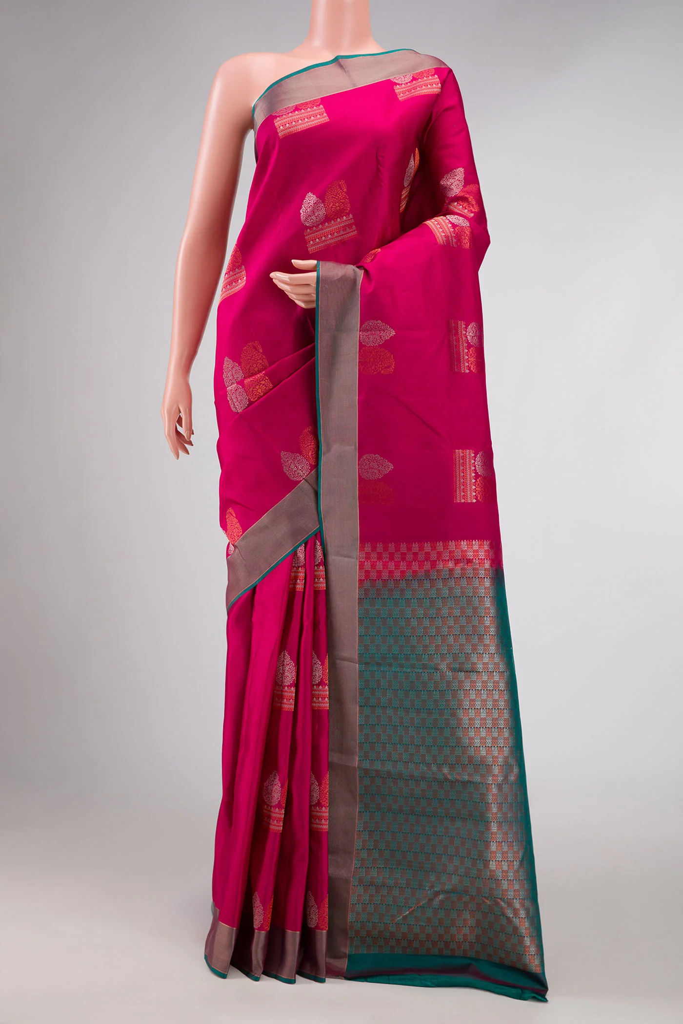 Dark Pink Dual Tone Kanchipuram Silk Saree