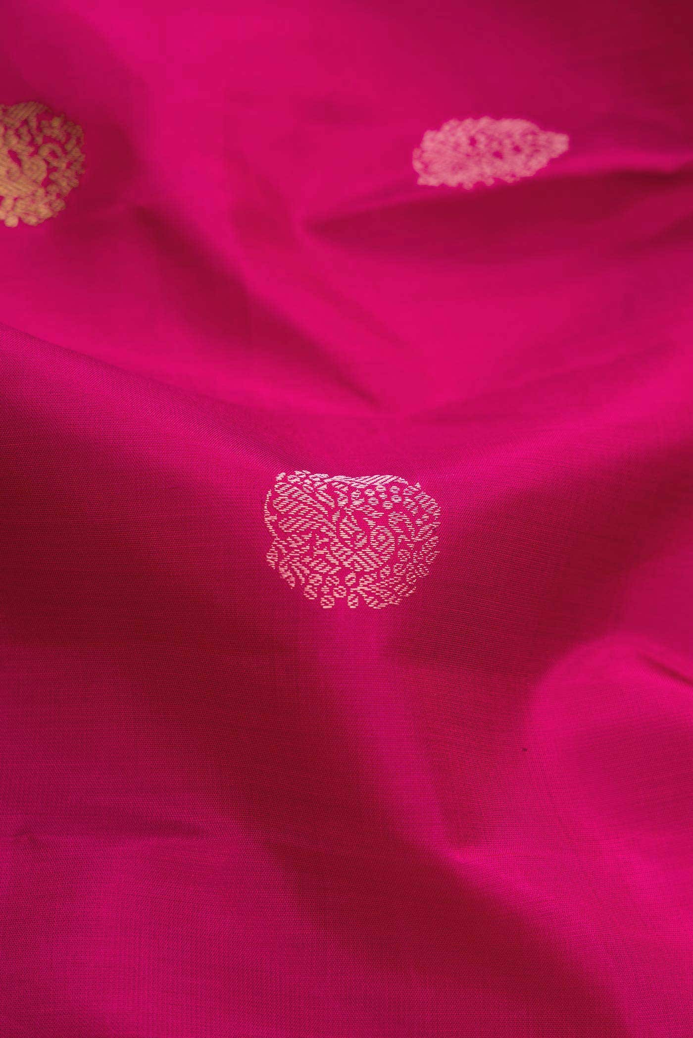 Dark Pink Dual Tone Kanjivaram Silk Saree - Image 3