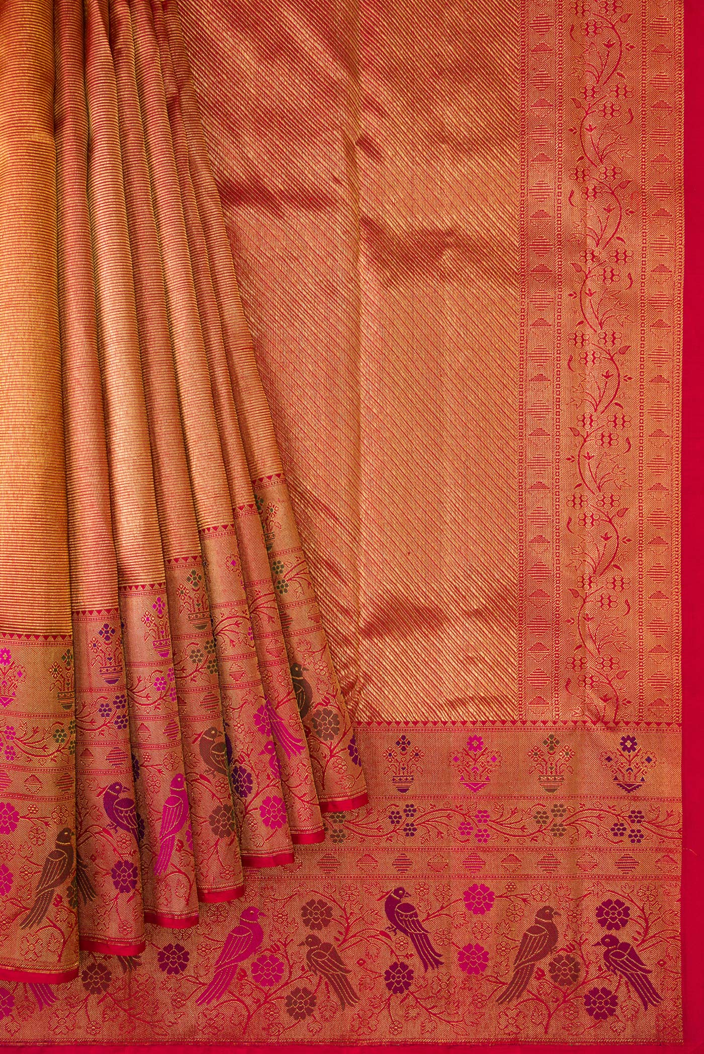 Gold with Red Color Kanjivaram Silk Saree - Image 4