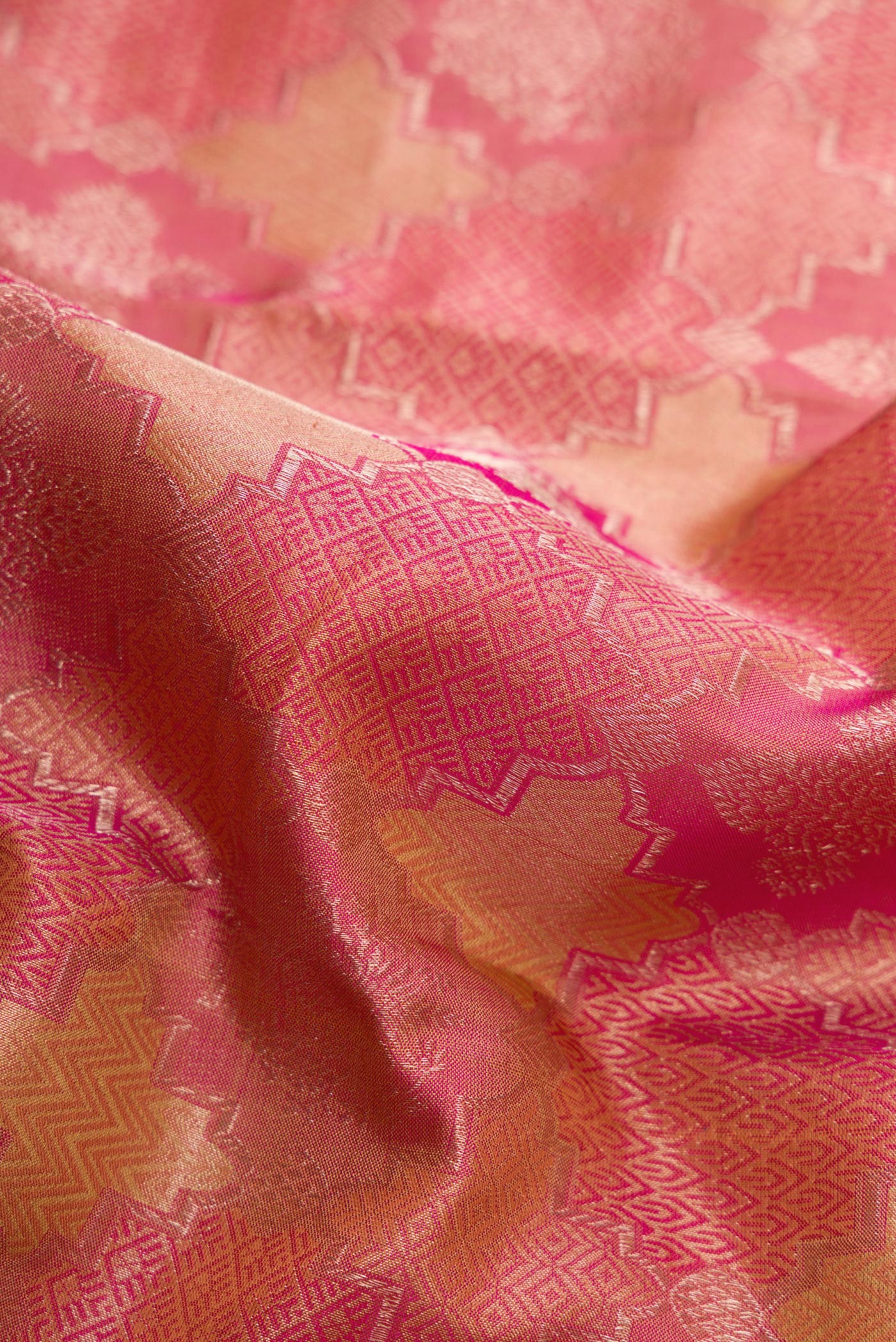 Pink Kanjivaram Silk Saree - Image 2