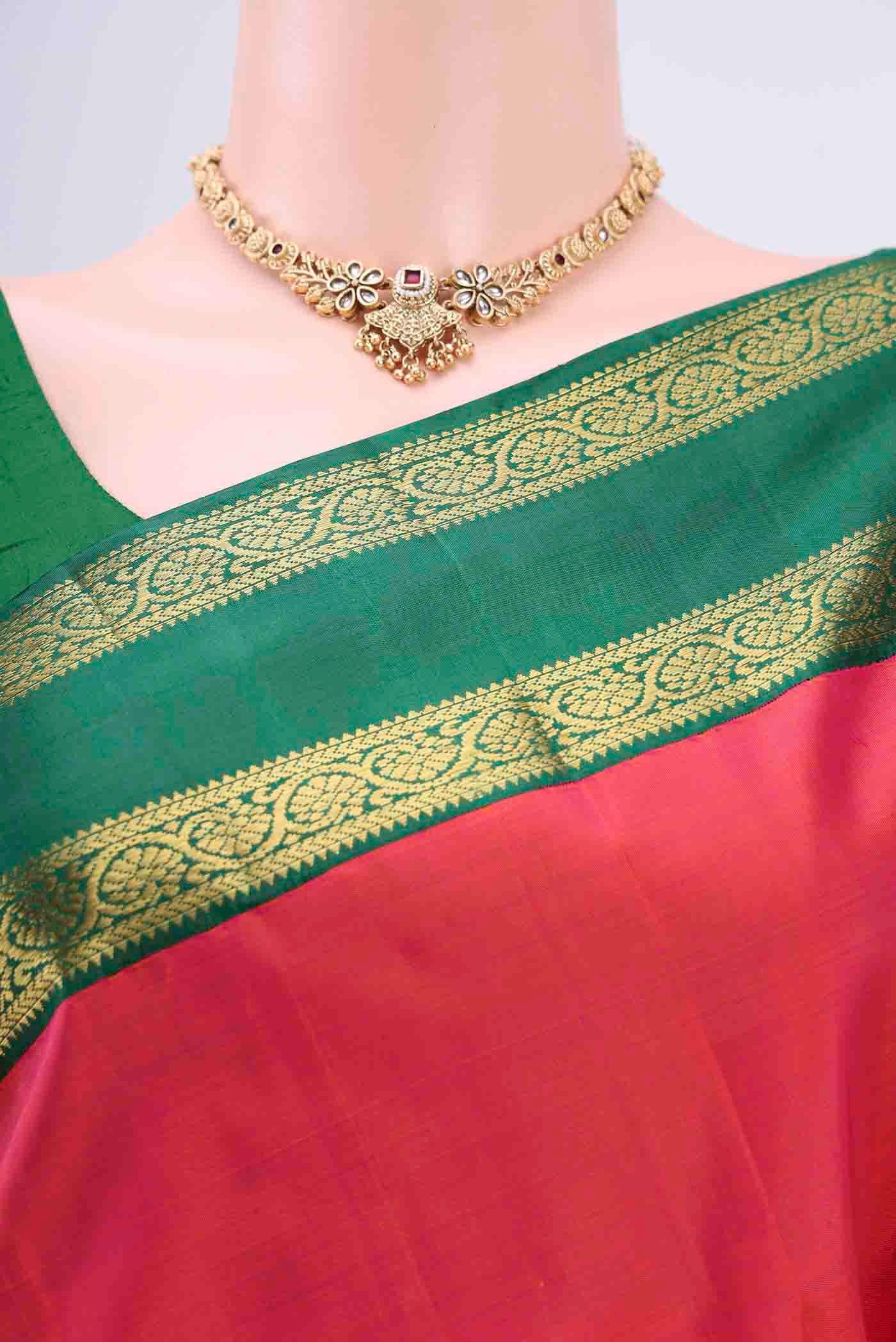Dark Pink Kanjivaram Saree - Image 2