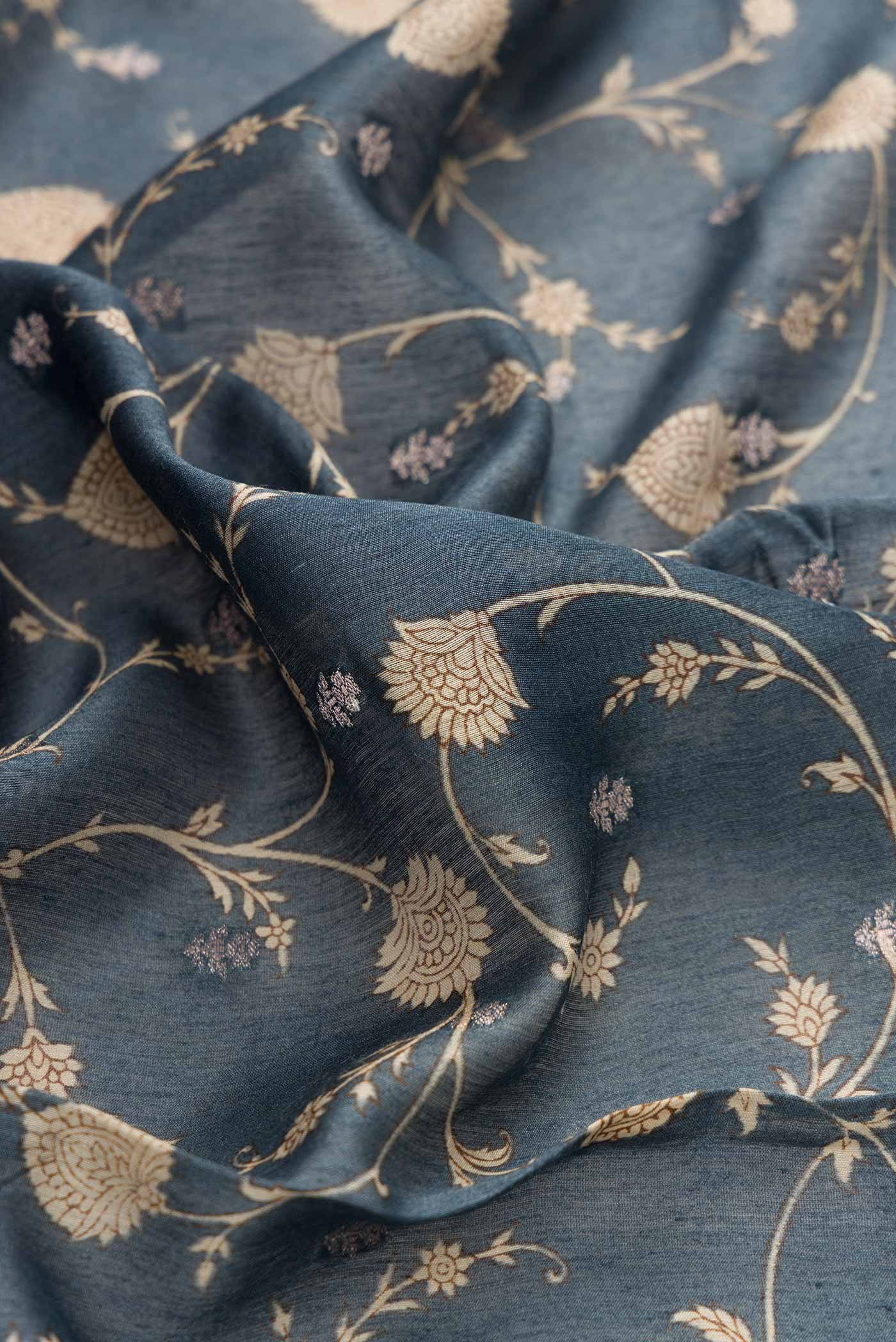 Davys Grey Dual Tone Tussar Silk Saree - Image 2