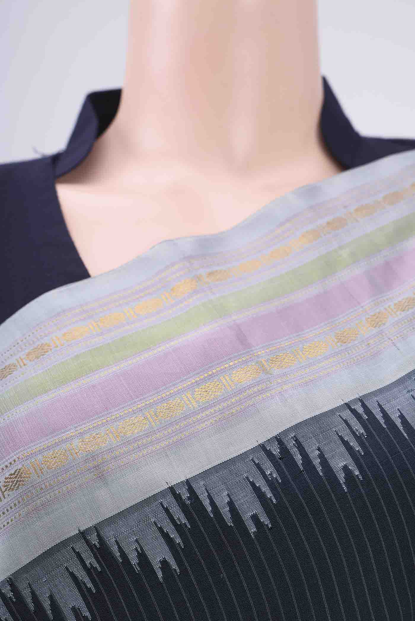 Black Gadwal Silk Cotton Saree - Image 2