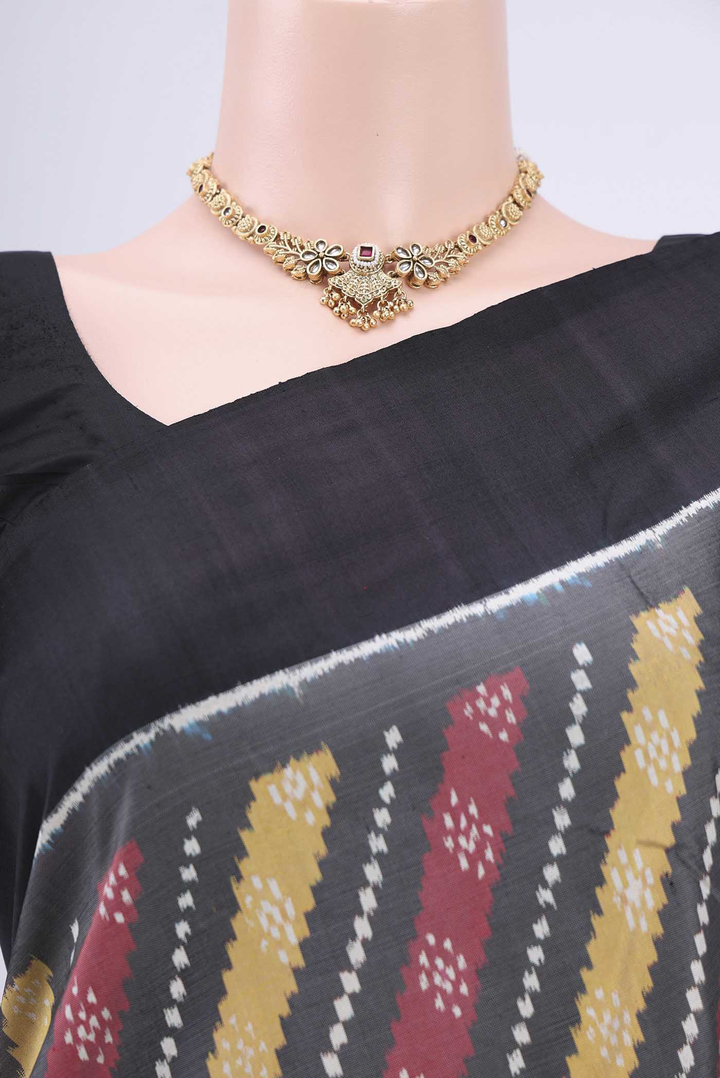 Davys Grey Pochampally Silk Saree - Image 2