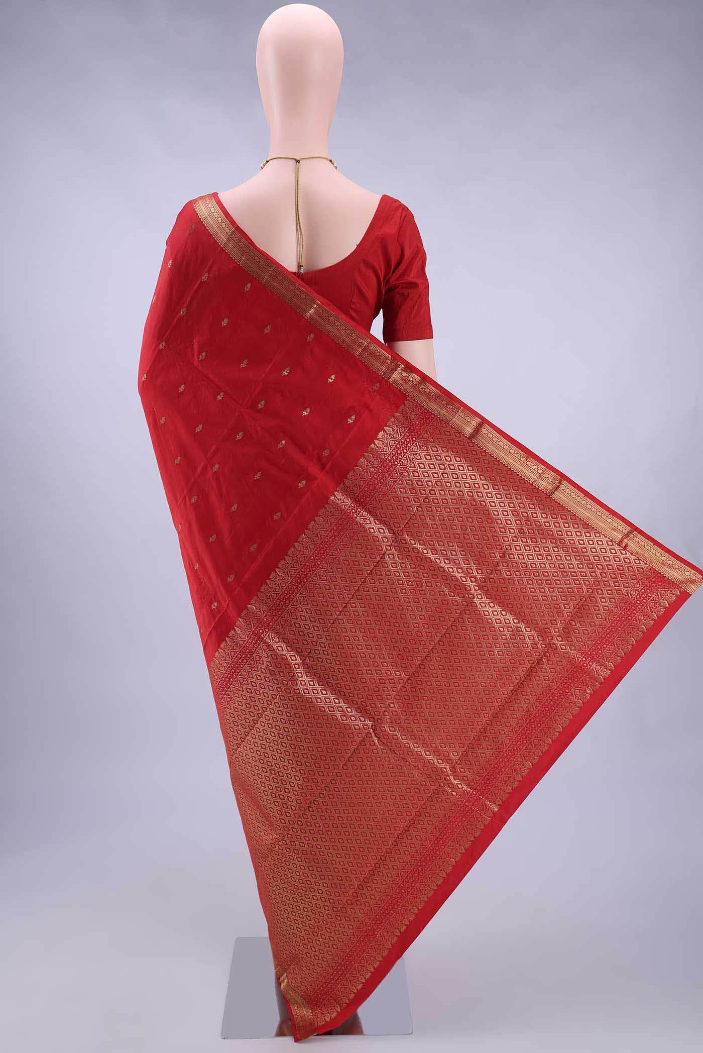 Deep Red Bangalore Silk Saree - Image 2