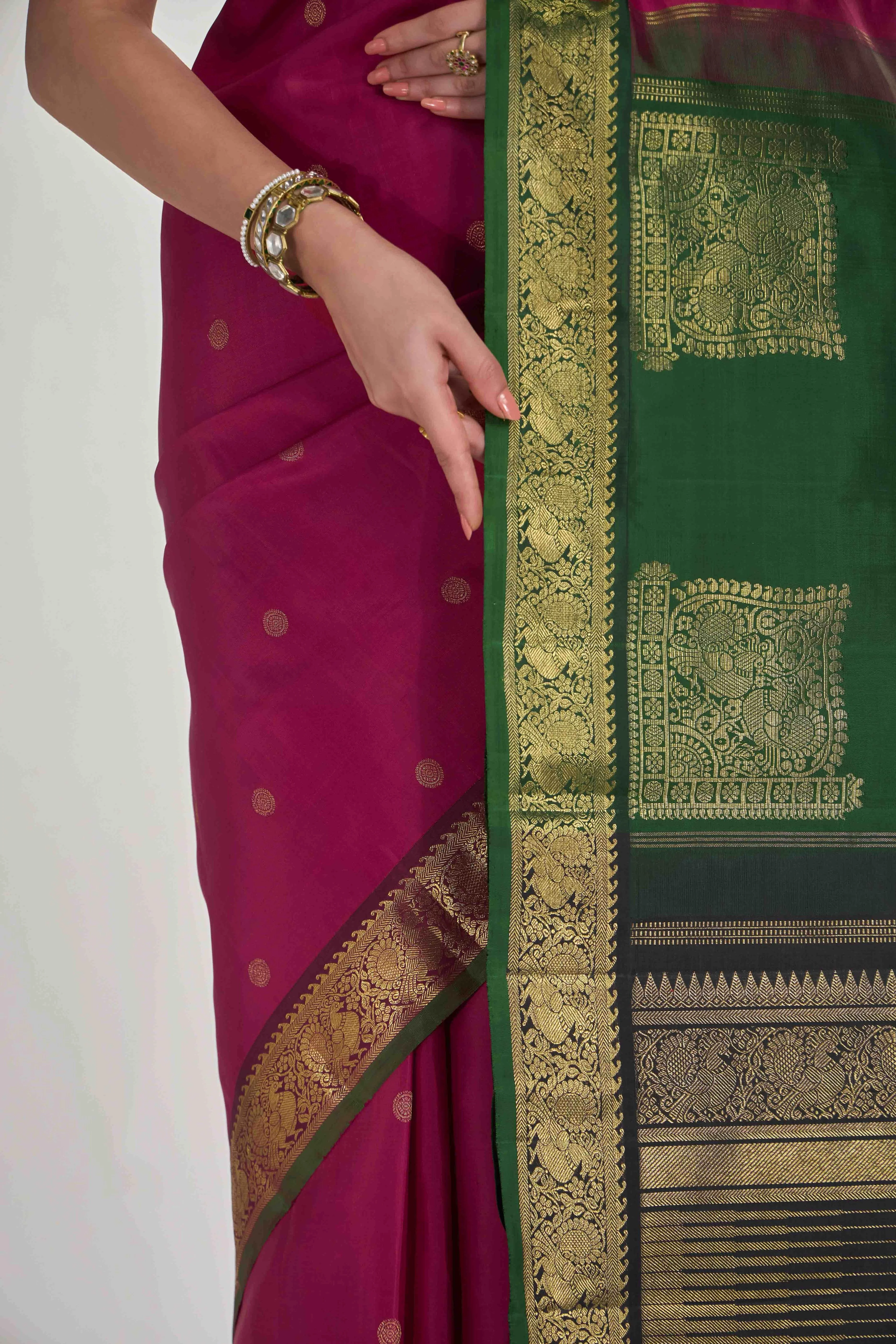 Dvisha-Pure Silk Pure Gold Zari Arraku Red Kanchipuram Saree - Image 5