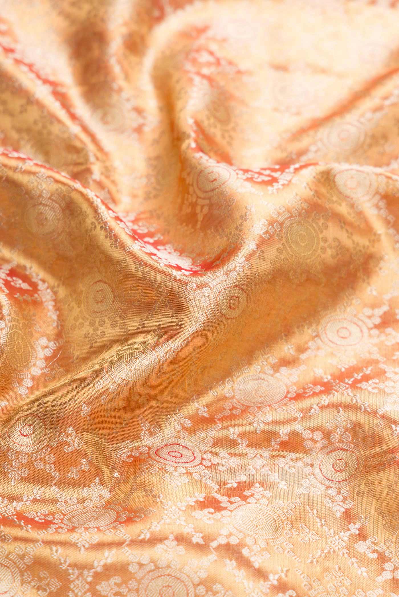 Gold Dual Tone Kanjivaram Tissue Silk Saree - Image 2