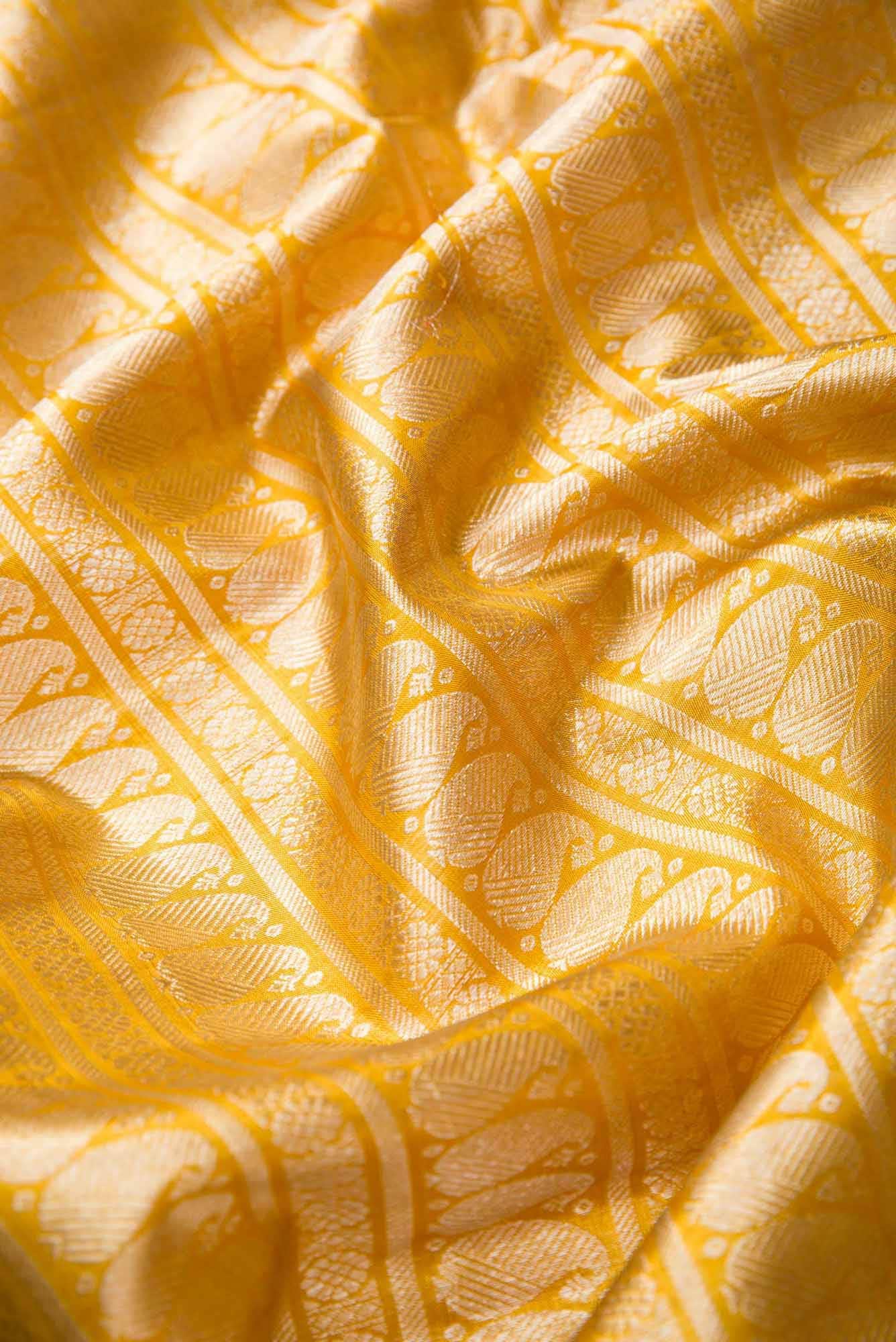 Gold Dual Tone Kanchipuram Tissue Silk Saree - Image 3