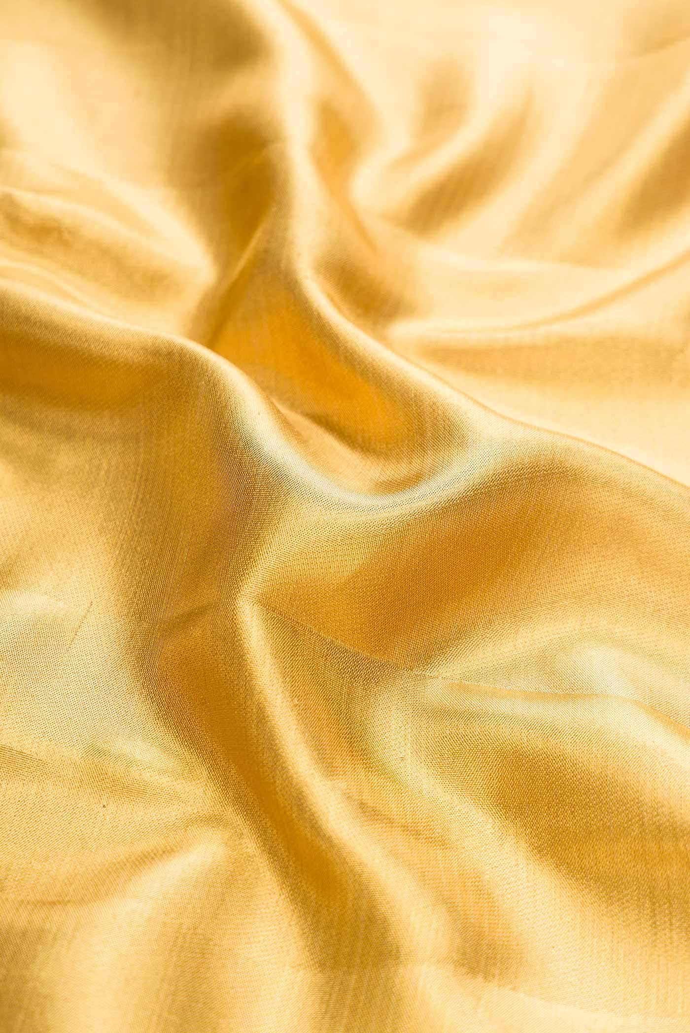 Pure Silk Pure Zari Gold Dual Tone Kanjivaram Tissue Saree - Image 3
