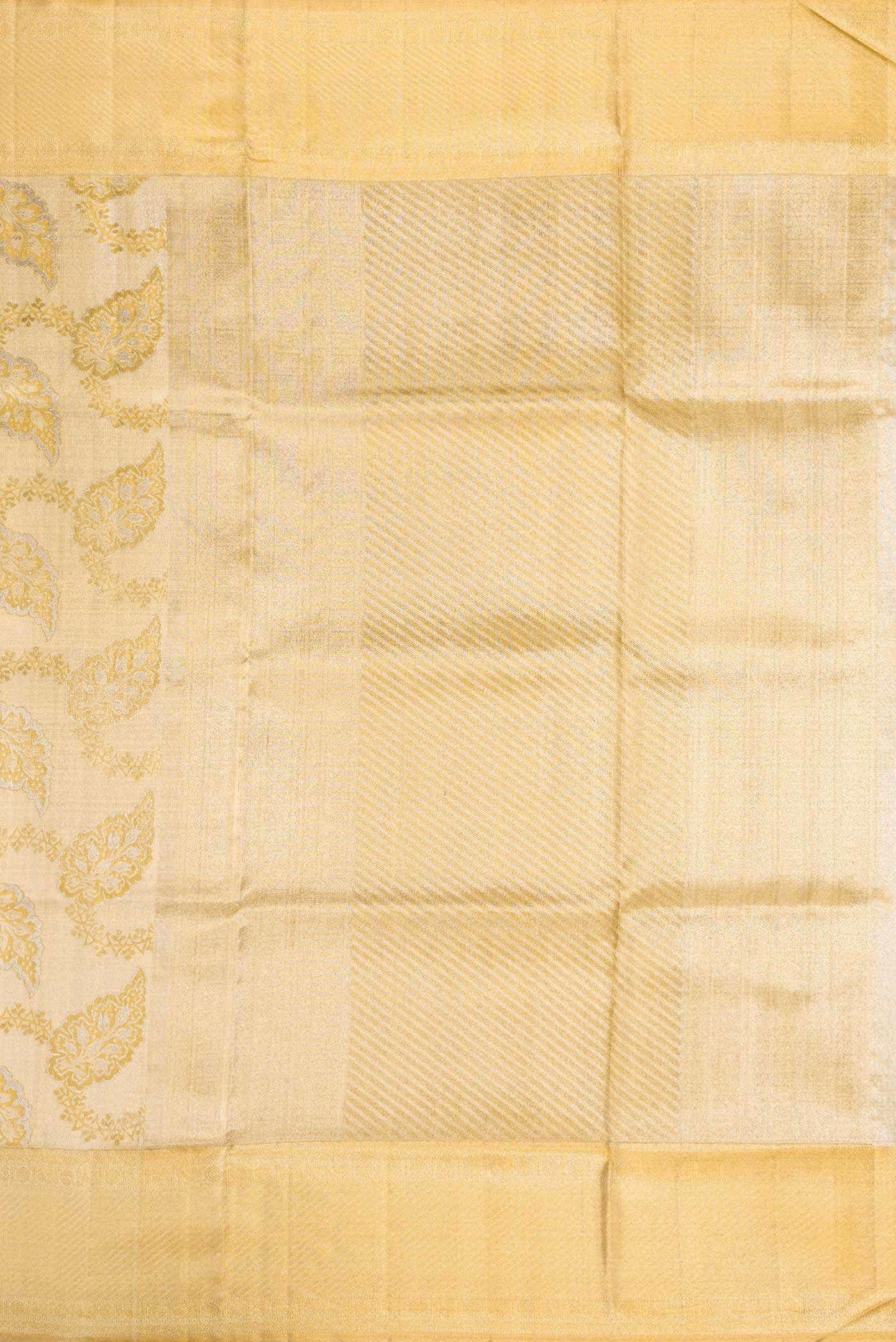 Pure Silk Pure Zari Gold Dual Tone Kanjivaram Tissue Saree - Image 5