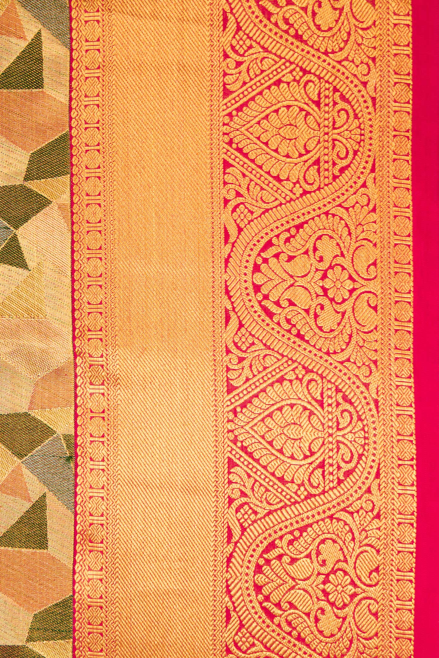 Gold Dual Tone Kanjivaram Tissue Silk Saree - Image 3