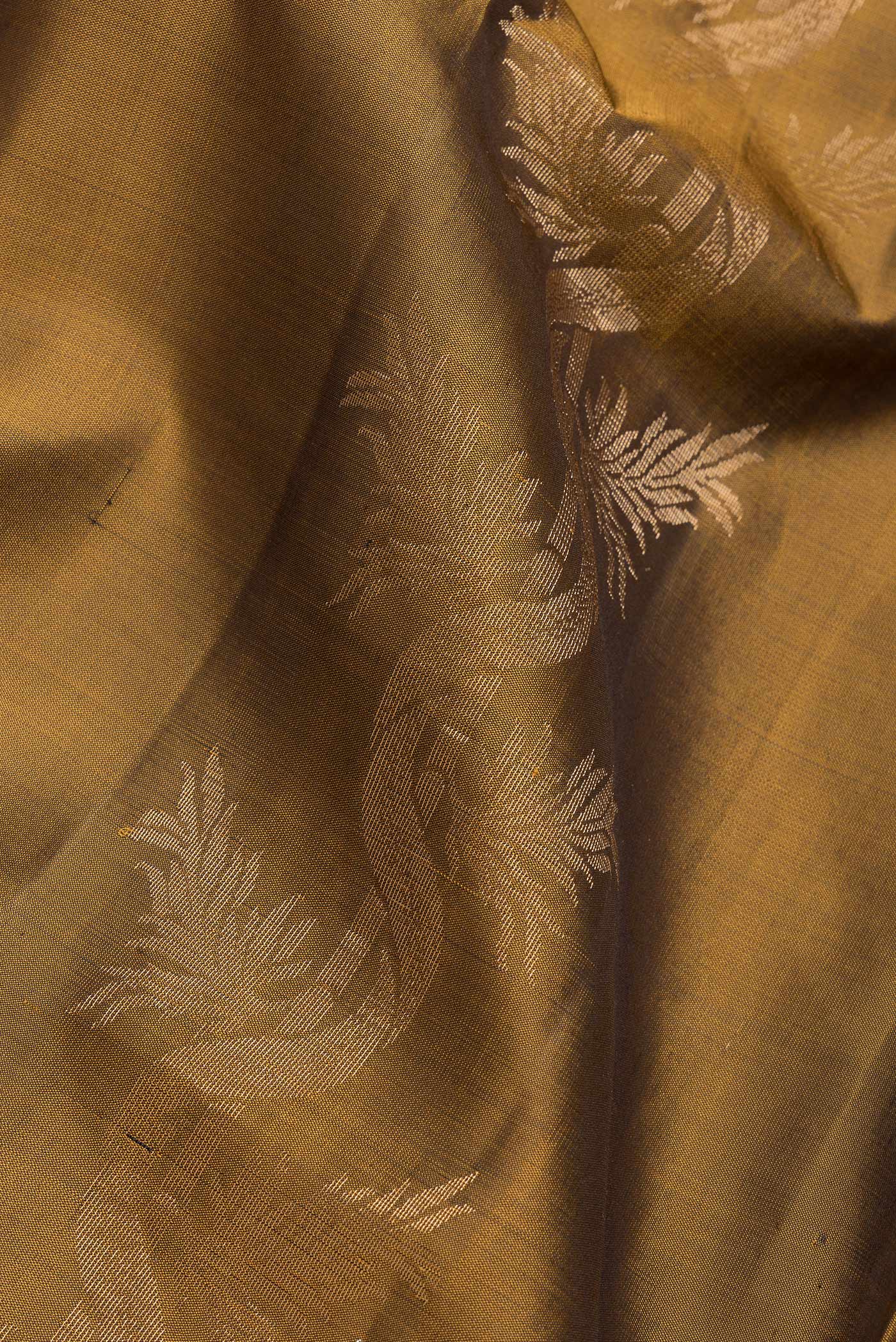 Mehandi Green Soft Silk Saree - Image 2