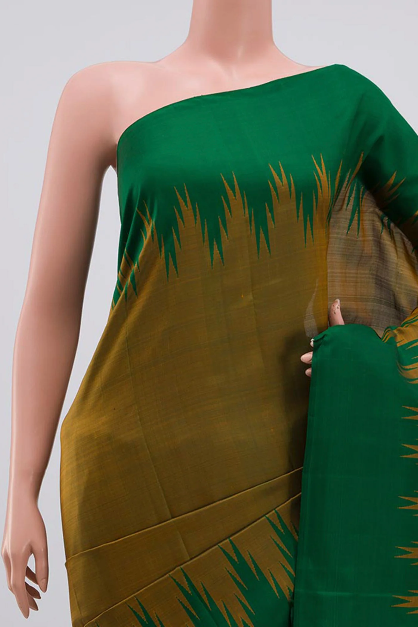 Mehandi Green Kanchipuram Silk Saree - Image 2