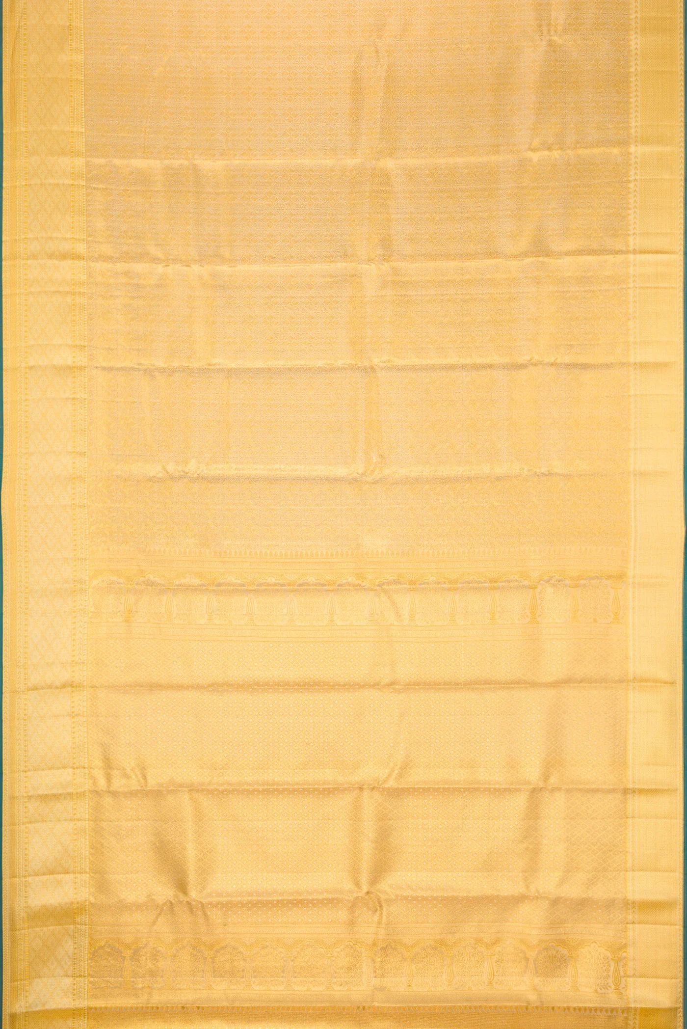 Gold Kanjivaram Tissue Silk Saree - Image 6