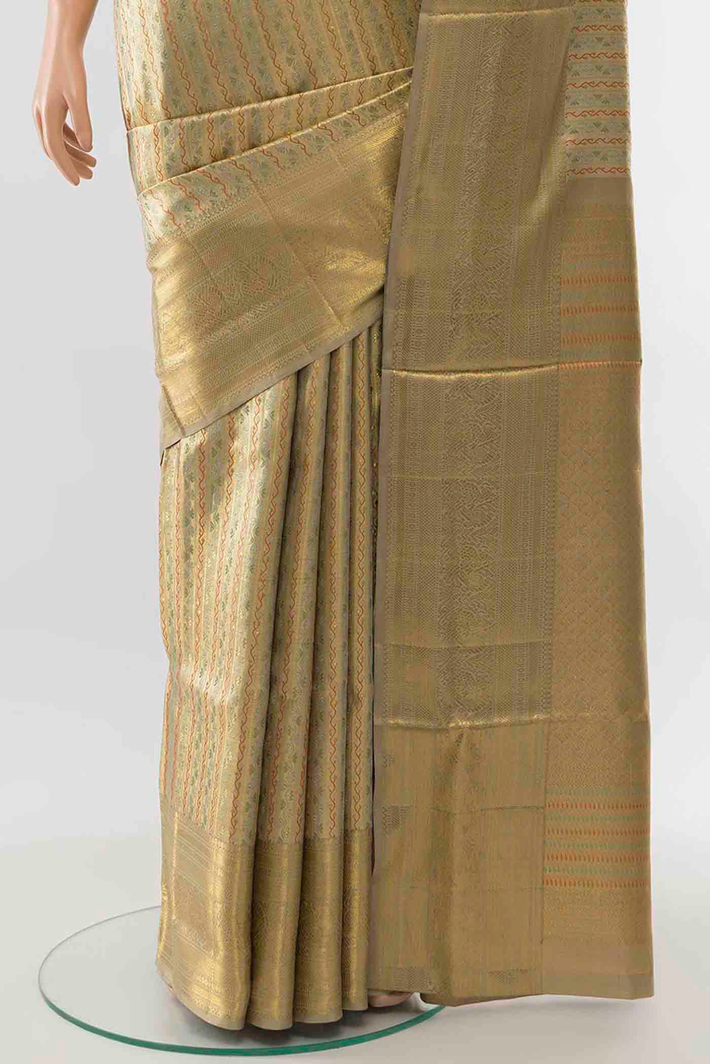 Golden Kanjivaram Silk Saree - Image 3