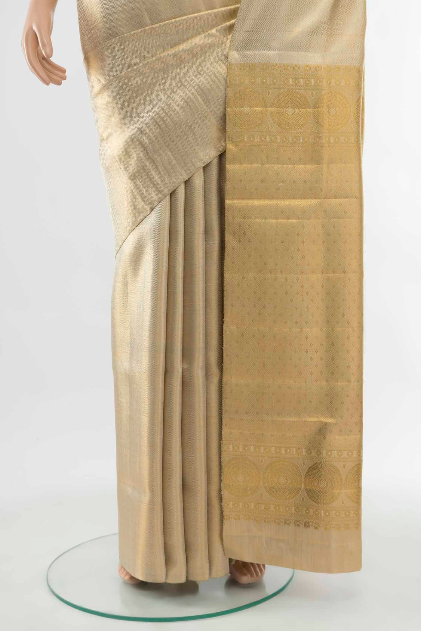 Golden Kanjivaram Silk Saree - Image 3