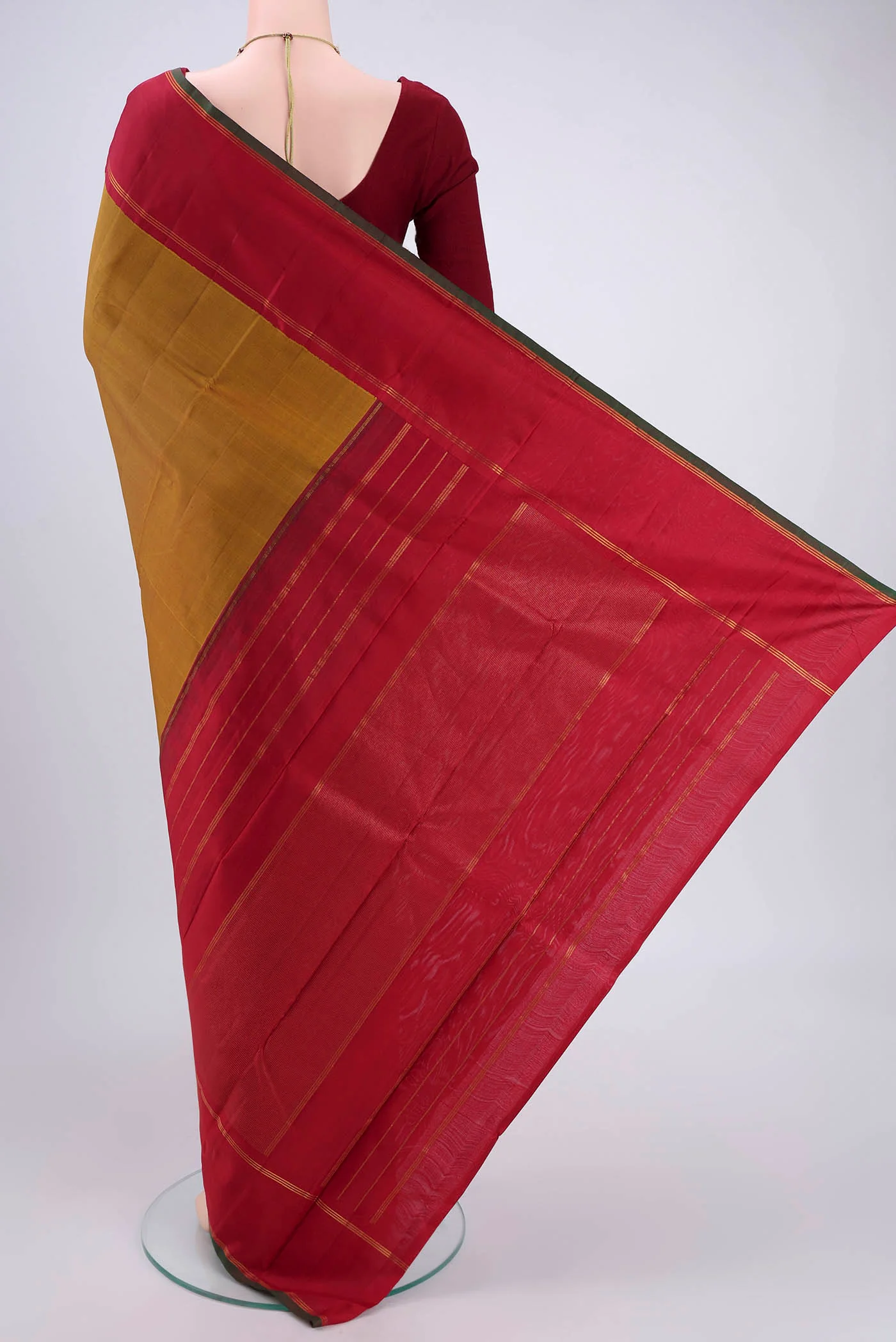 Pure Silk Pure Zari Mustard Kanchipuram Saree - Image 3