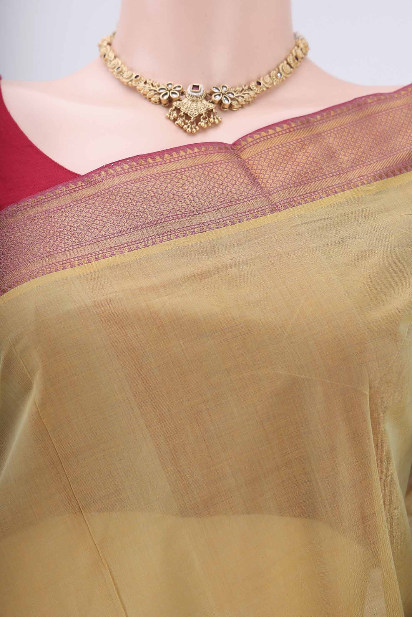 Golden Mangalagiri Cotton Saree - Image 2