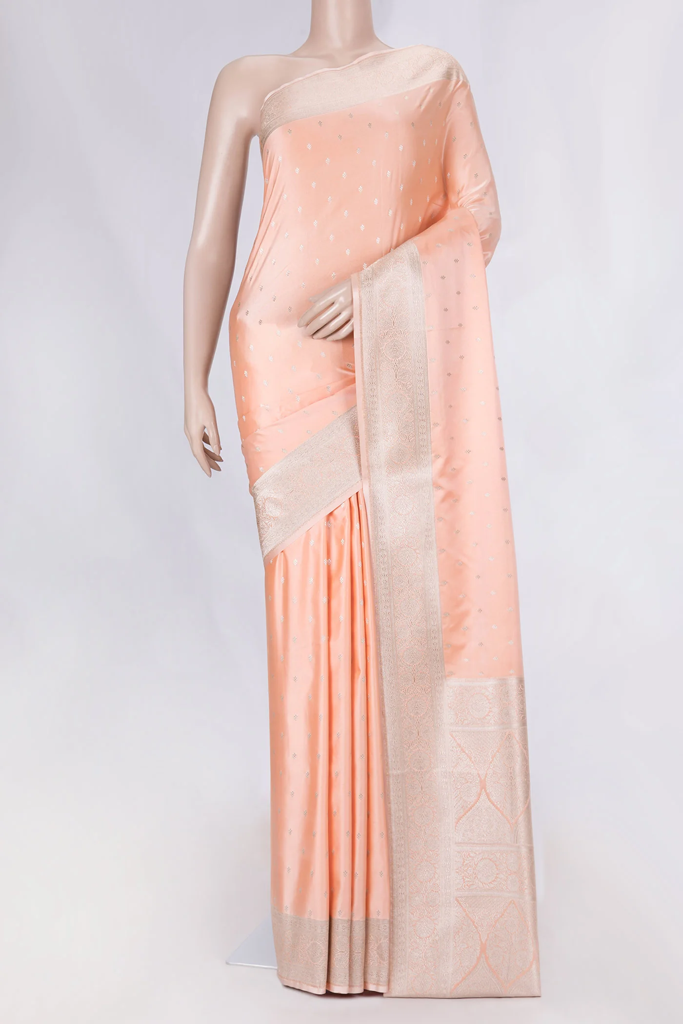 Golden Peach Dual Tone Blended Banarasi Silk Saree