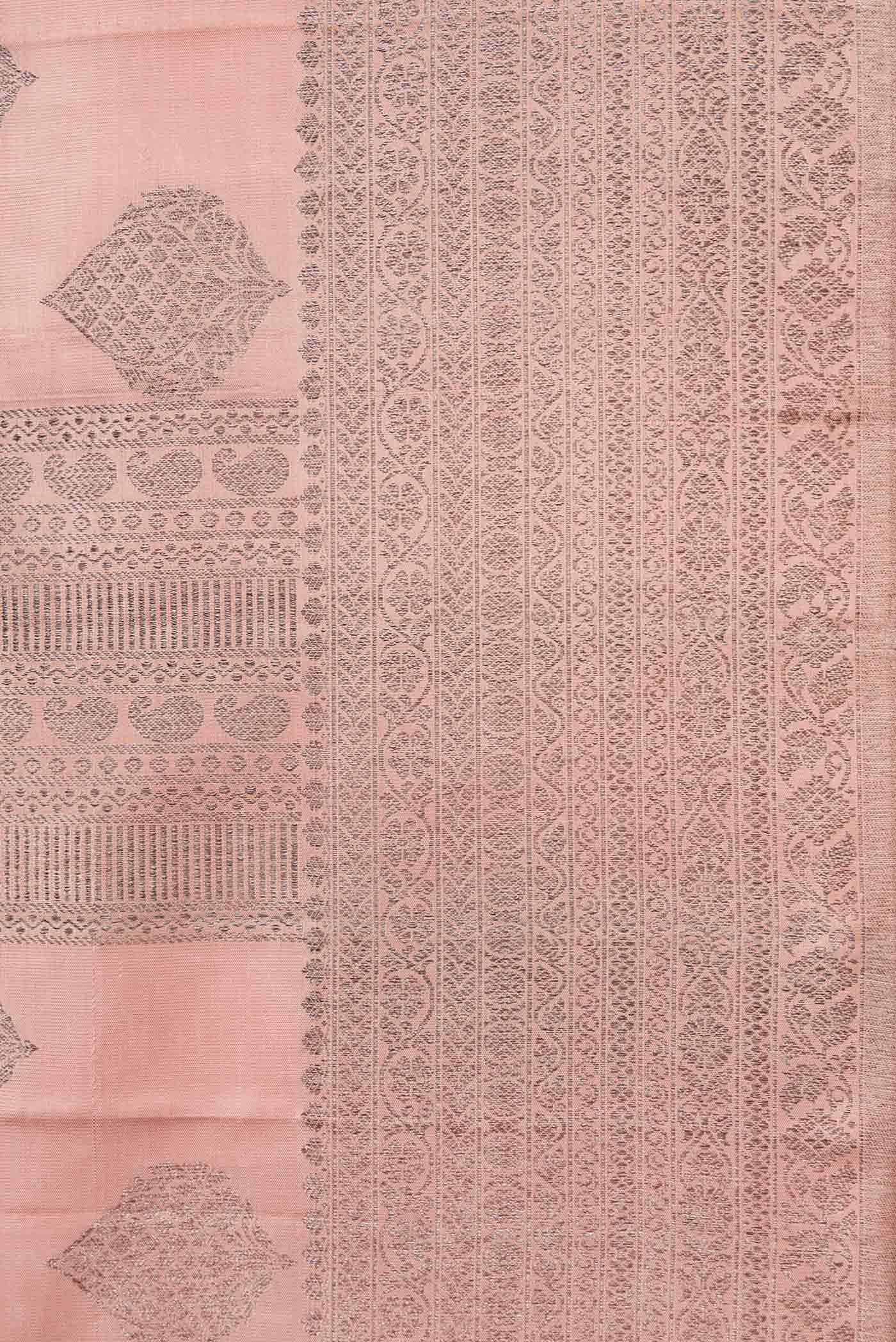 Golden Peach Dual Tone Kanjivaram Silk Saree - Image 3