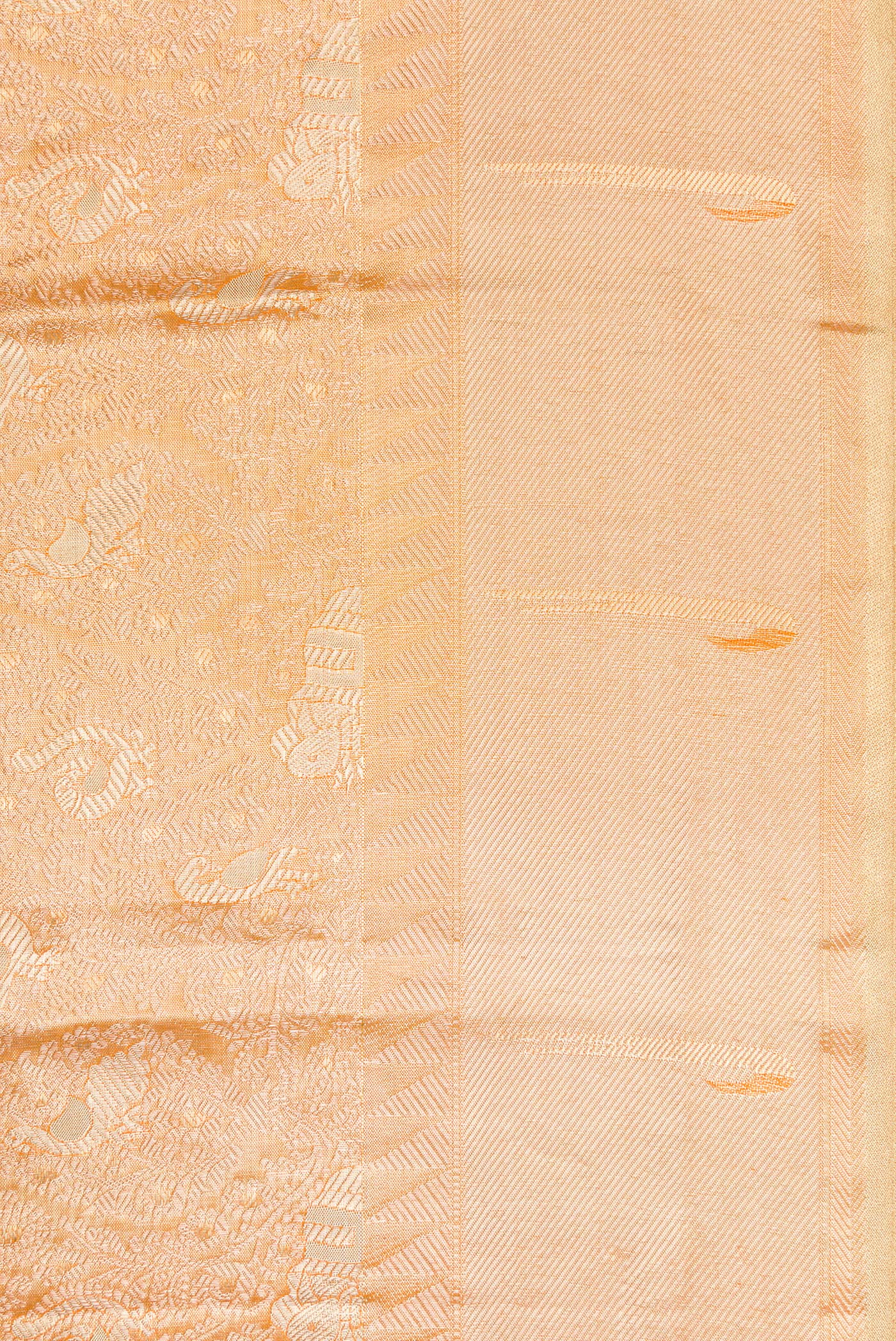 Golden Peach Dual Tone Kanjivaram Tissue Silk Saree - Image 3