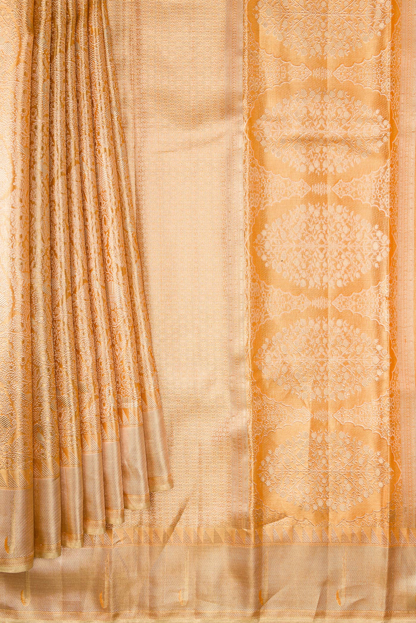 Golden Peach Dual Tone Kanjivaram Tissue Silk Saree - Image 4
