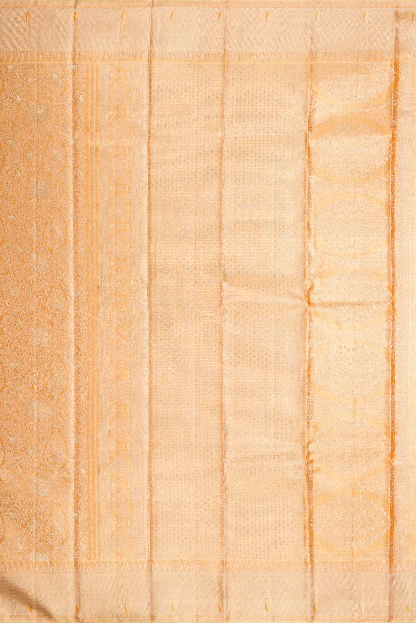 Golden Peach Dual Tone Kanjivaram Tissue Silk Saree - Image 7