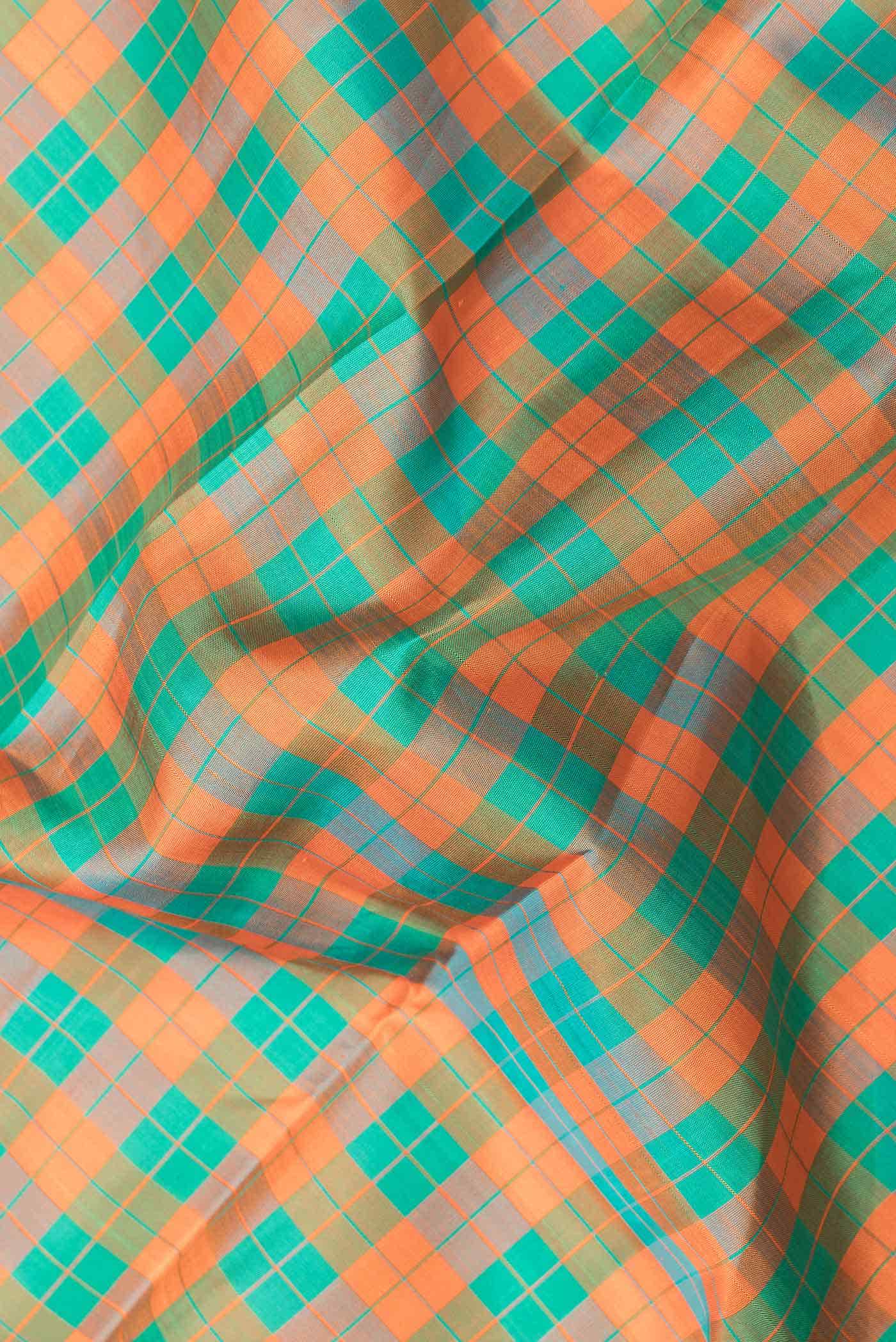 Pure Silk Pure Zari Green and Orange Dual Tone Kanchipuram Saree - Image 3