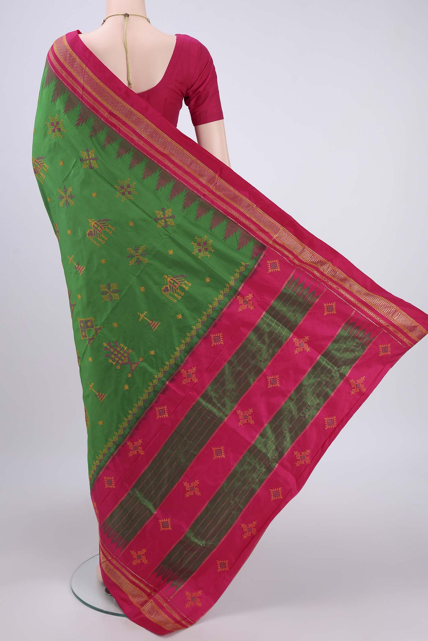 Green Bangalore Silk Saree - Image 3