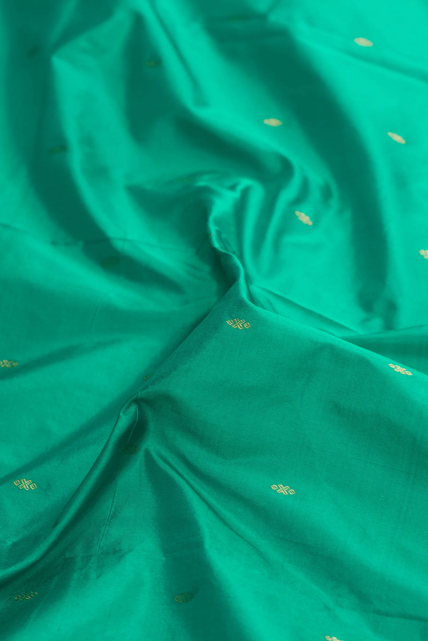 Green Bangalore Silk Saree - Image 2