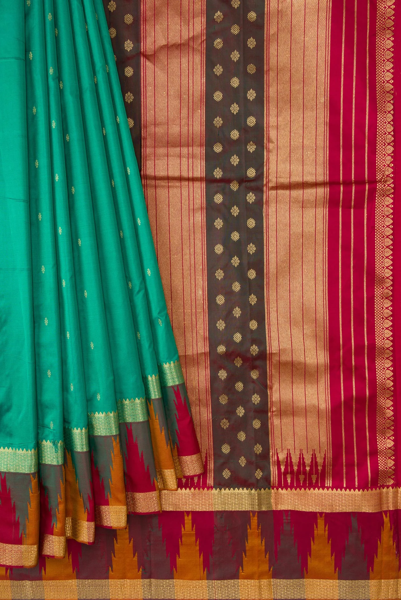 Green Bangalore Silk Saree - Image 4