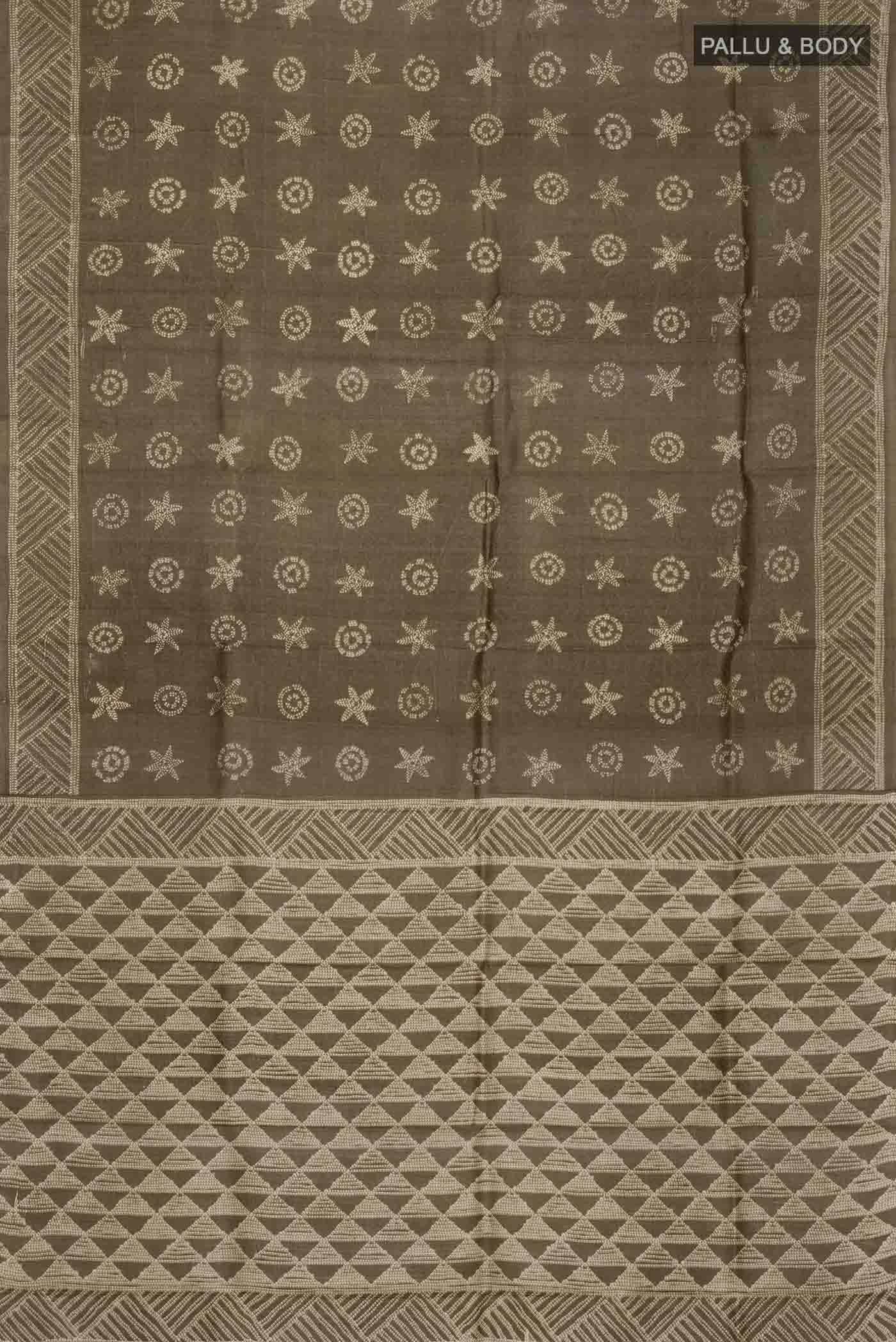 Green Bhagalpuri Tussar Silk Saree - Image 3