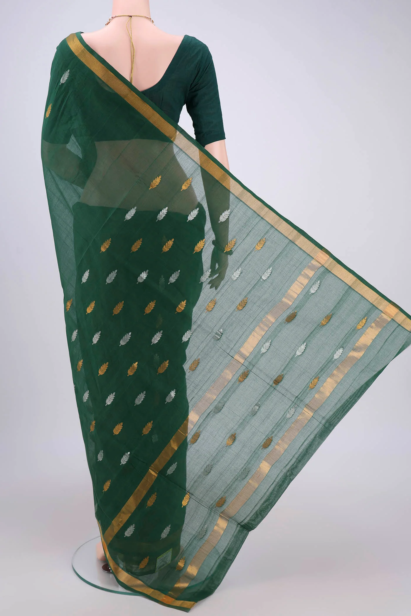 Bottle Green Venkatagiri Cotton Saree - Image 3