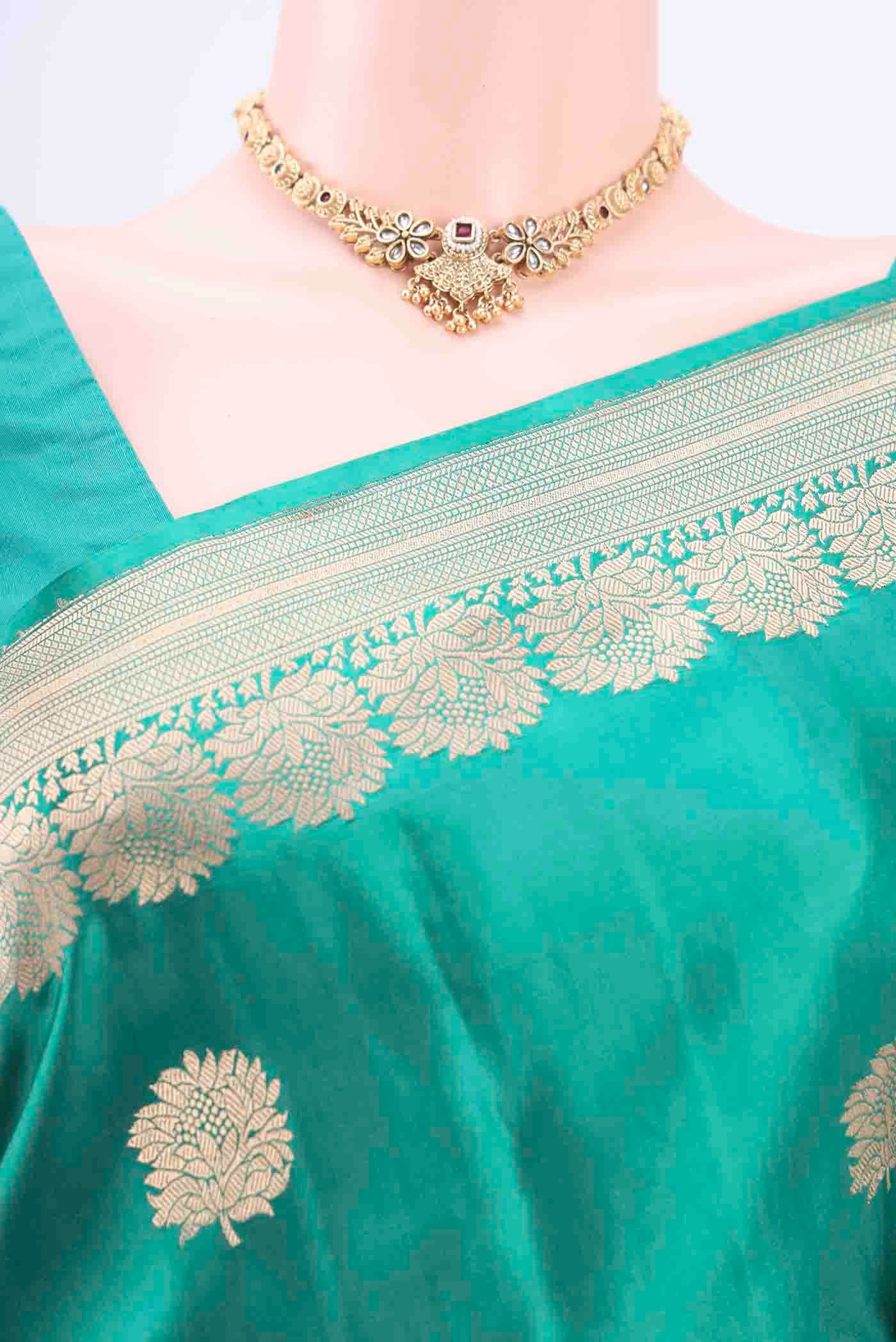Green Dual Tone Banarasi Katan Silk Saree - Image 2