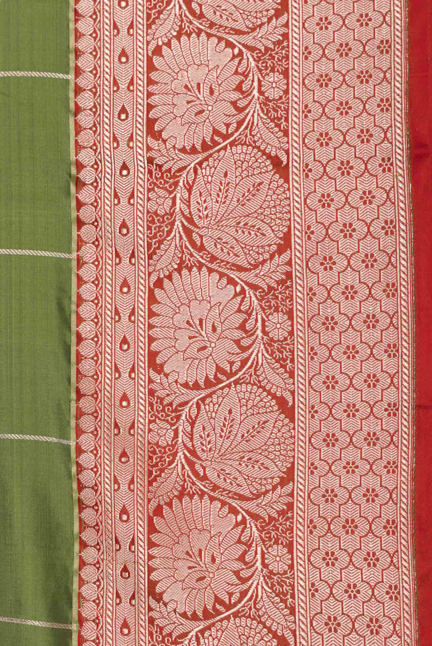 Green Dual Tone Banarasi Silk Saree - Image 3