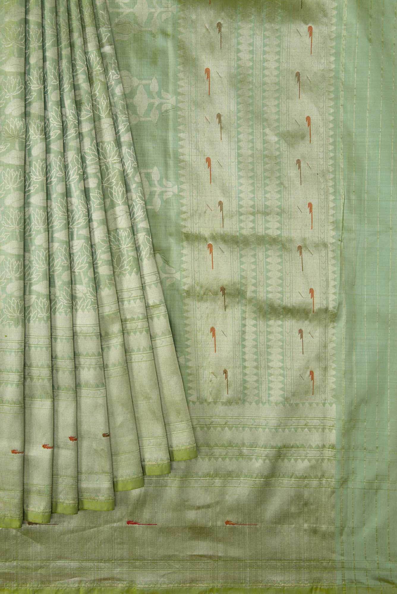 Green Dual Tone Banarasi Silk Saree - Image 2