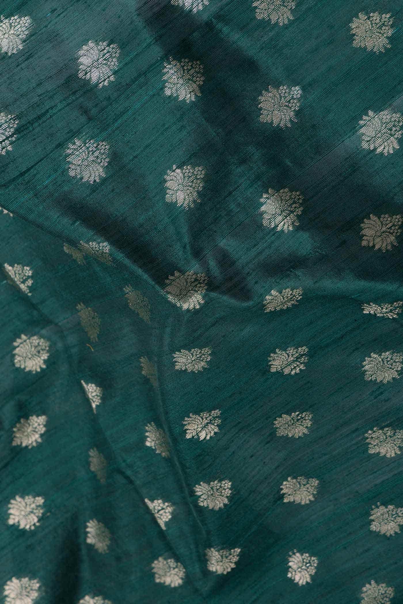 Green Dual Tone Banarasi Silk Saree - Image 2